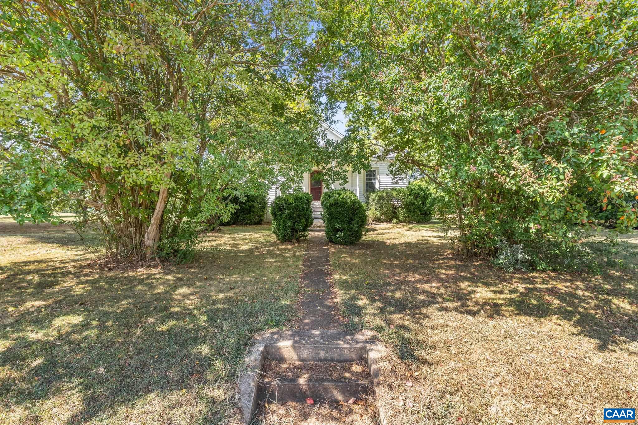 26171 N JAMES MADISON HWY