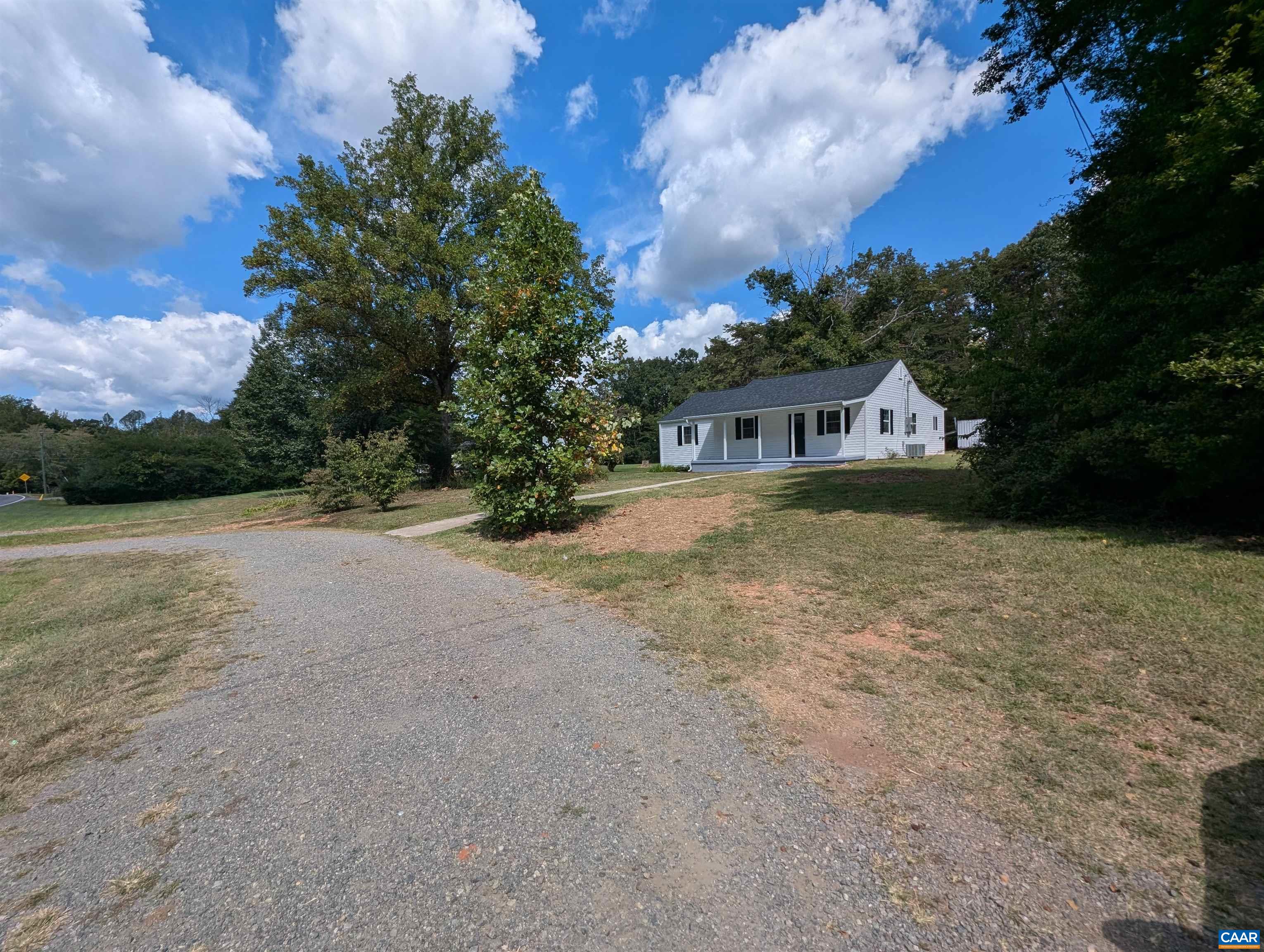 2511 SPOTSWOOD TRL