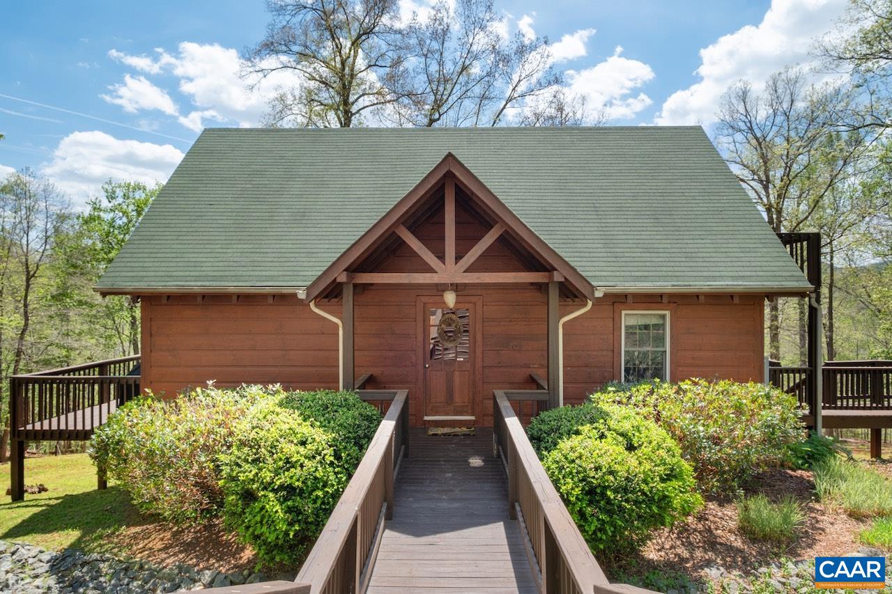 355 RIVER BLUFF LN