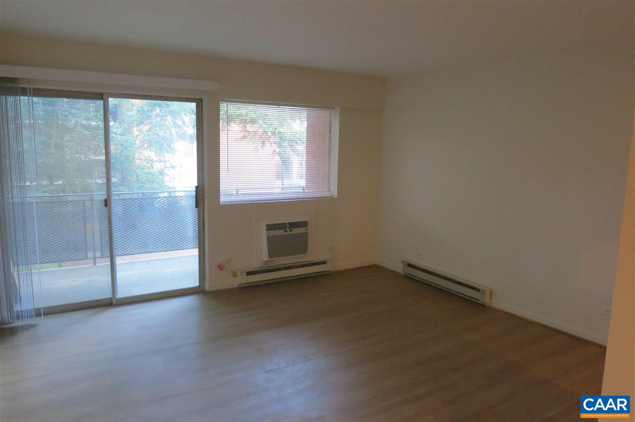 1800 JEFFERSON PARK AVE Unit: 17