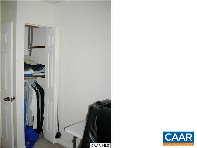 2104 JEFFERSON PARK AVE