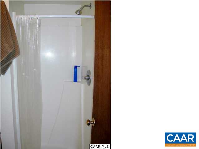 2104 JEFFERSON PARK AVE