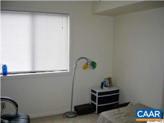 2104 JEFFERSON PARK AVE