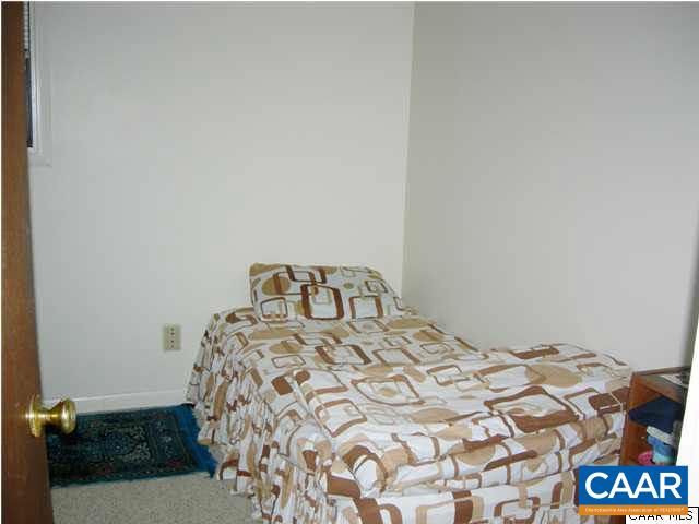 2104 JEFFERSON PARK AVE