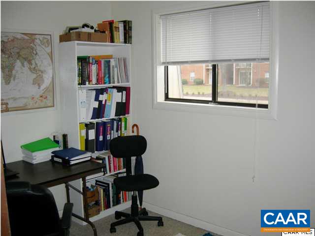 2104 JEFFERSON PARK AVE