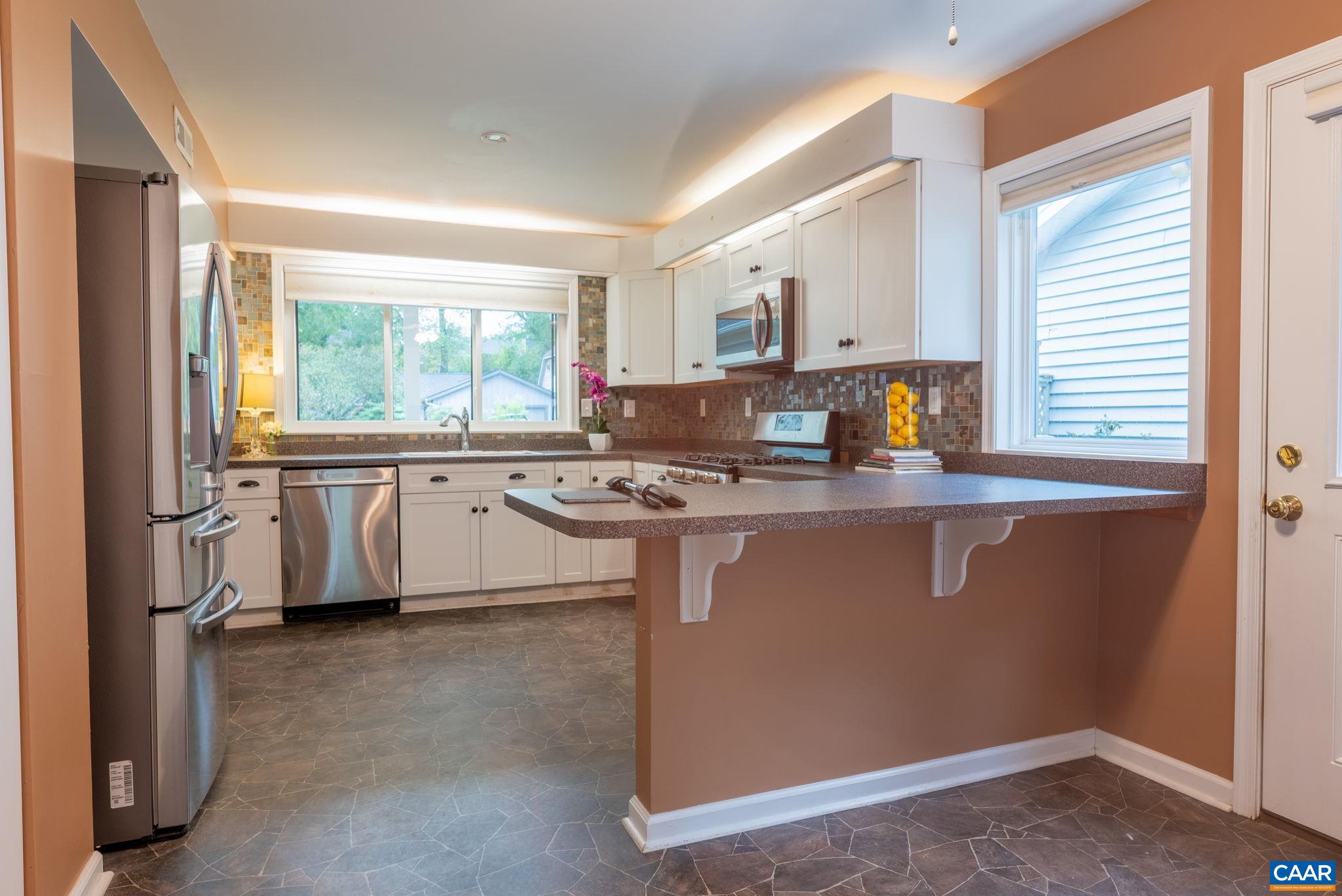 1467 MONTEREY DR