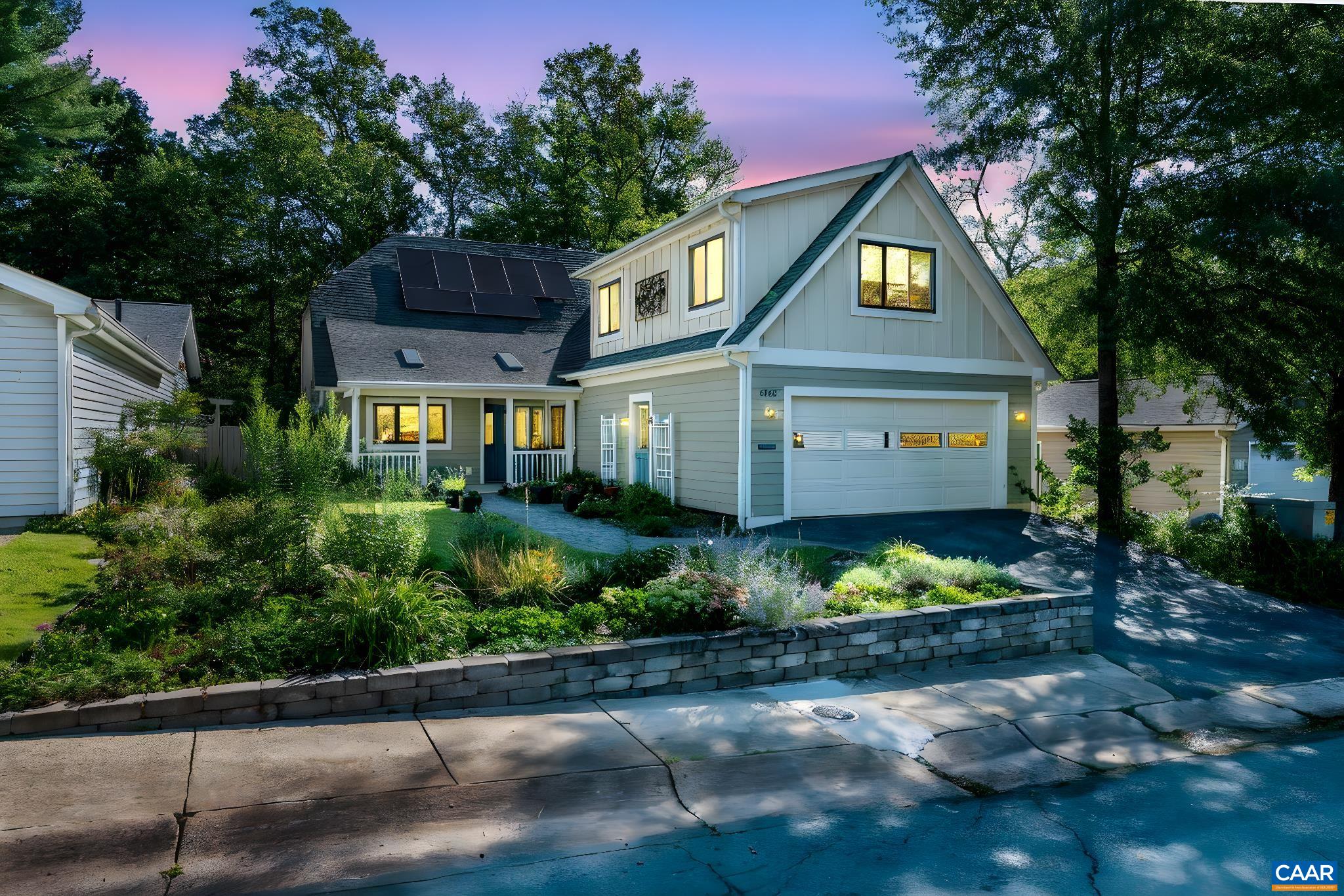 1467 MONTEREY DR