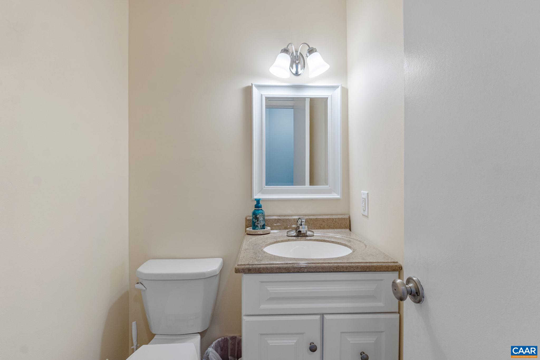 1264 MAPLE VIEW DR