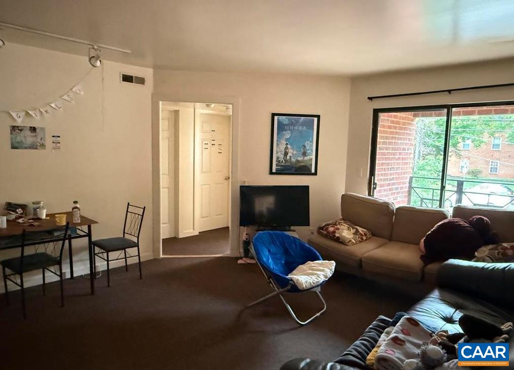 2108 JEFFERSON PARK AVE