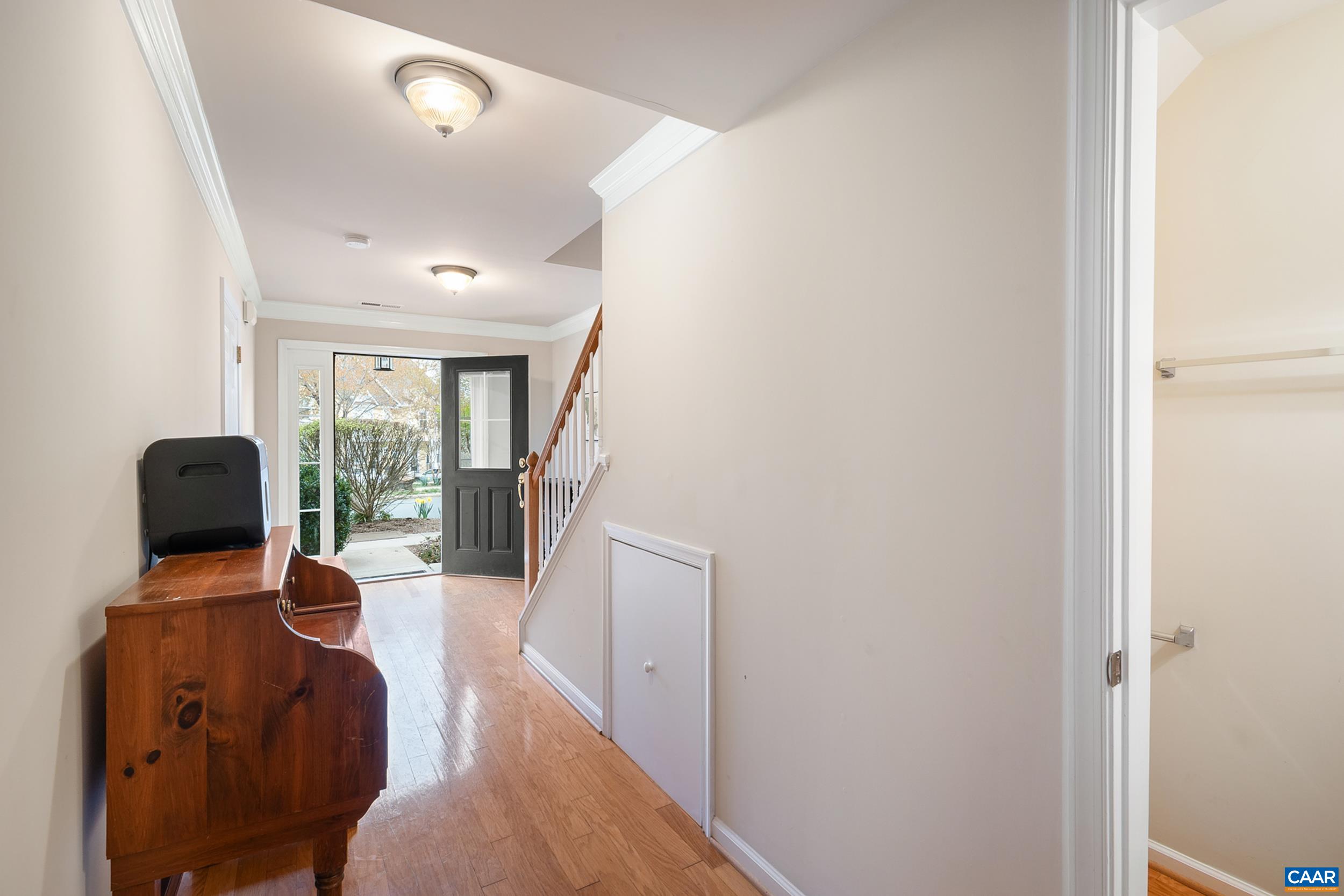 106 MELBOURNE PRK Unit: F