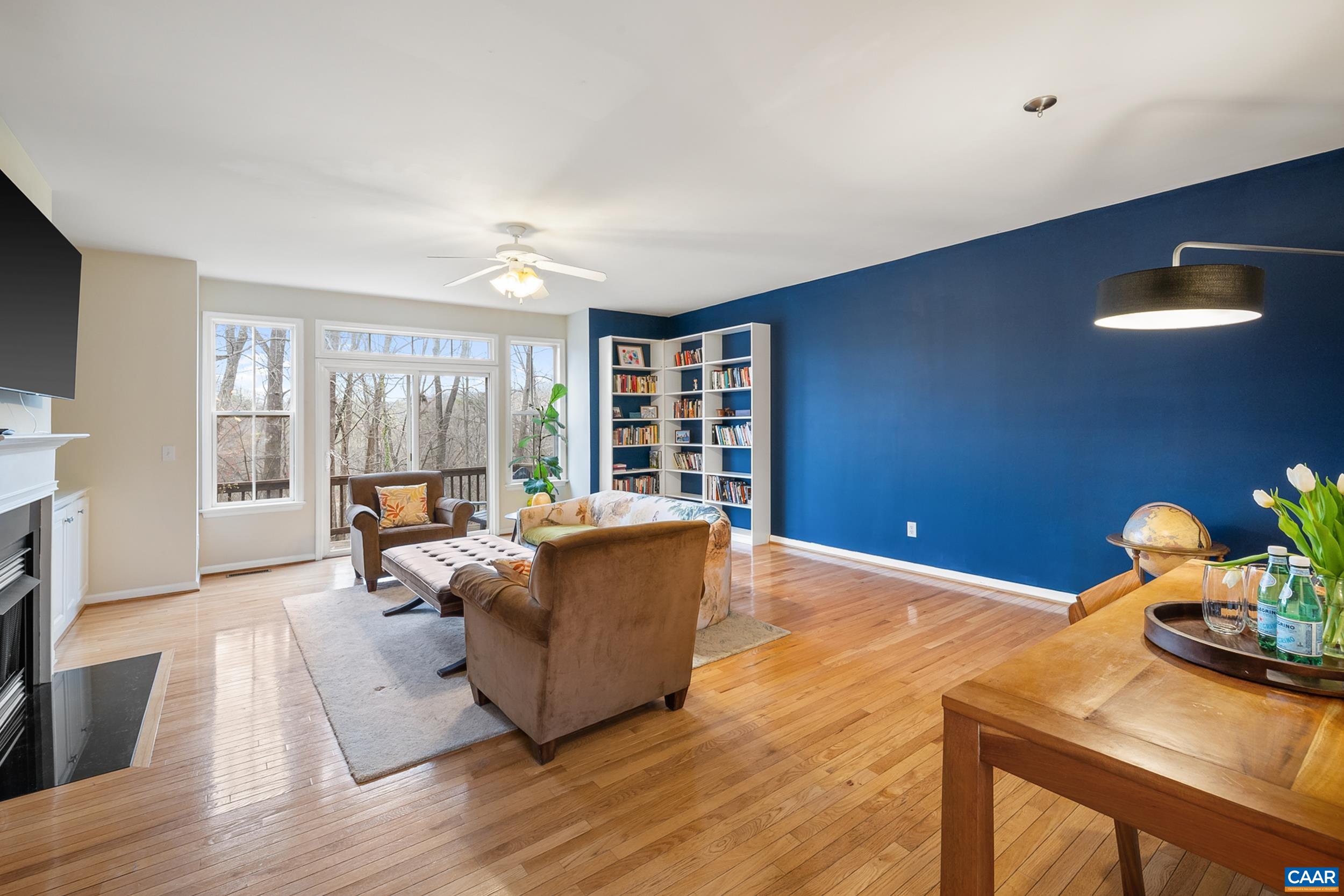 106 MELBOURNE PRK Unit: F