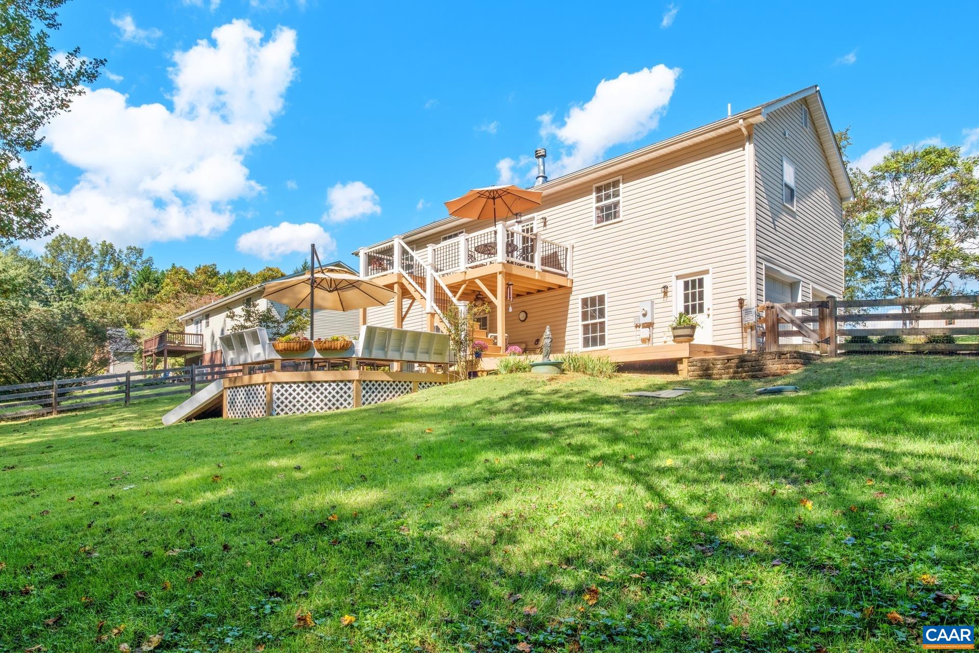 15 NARCISSUS RD