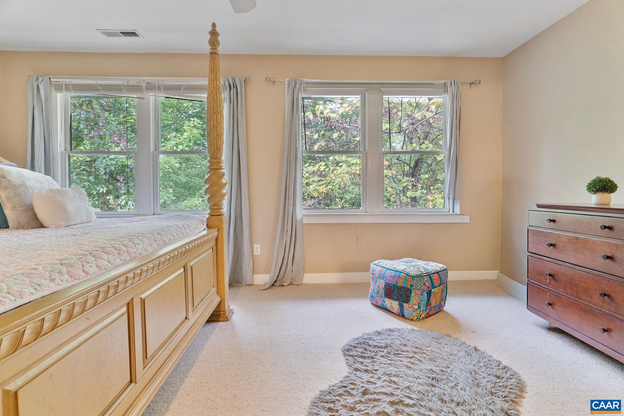 105 KELSEY CT