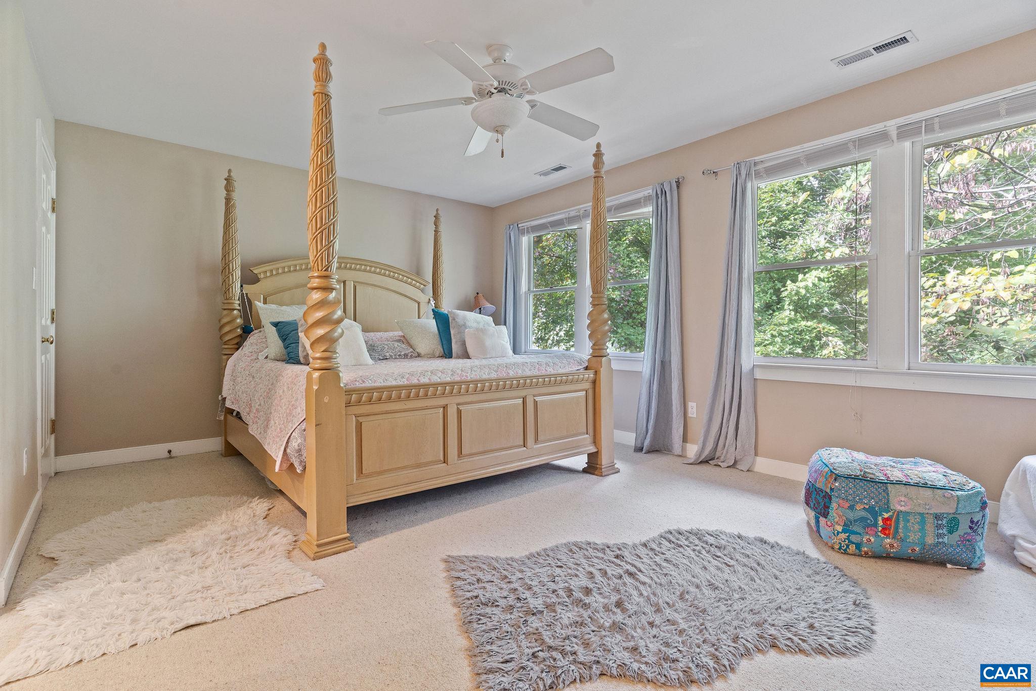 105 KELSEY CT