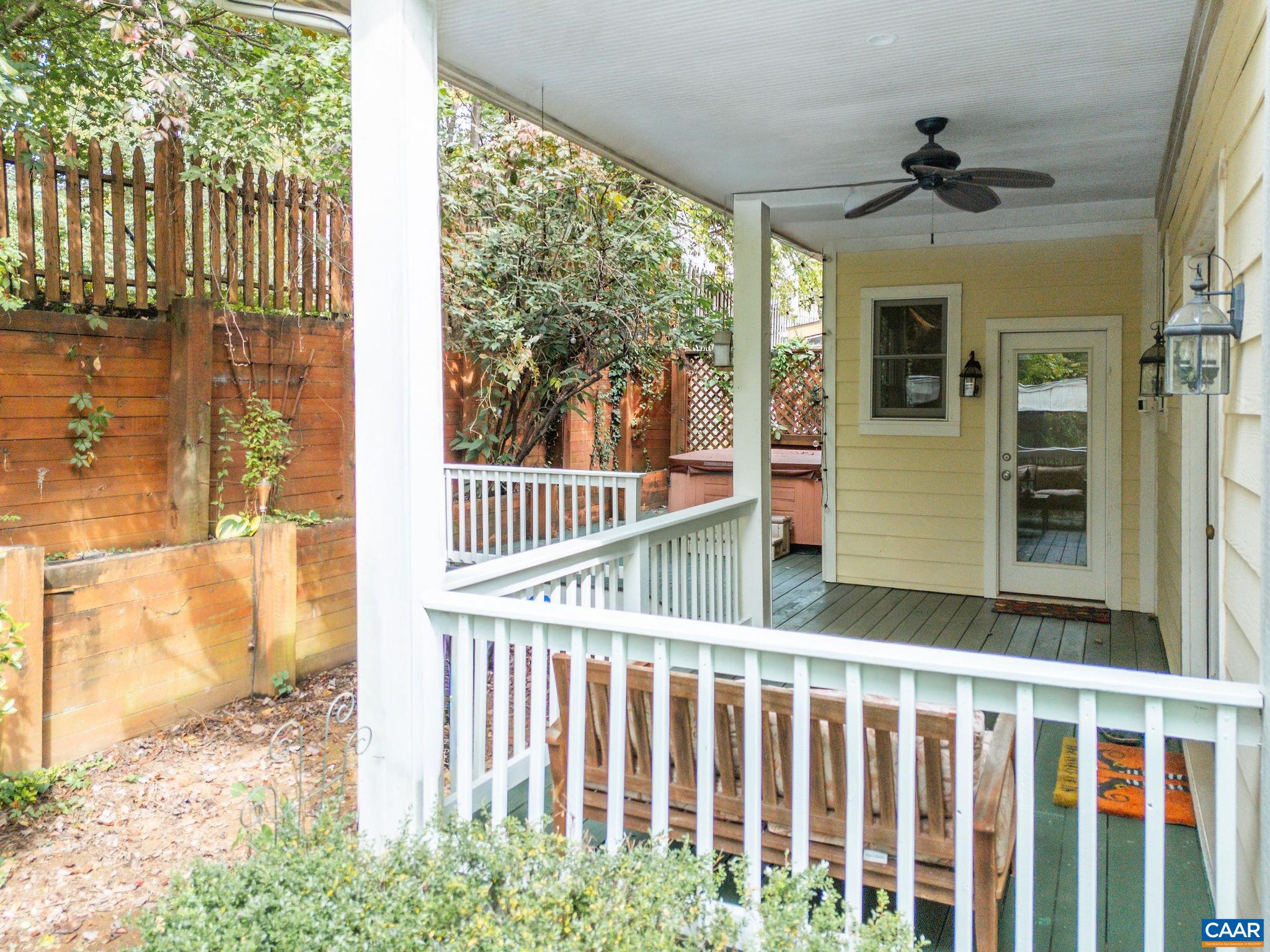 105 KELSEY CT