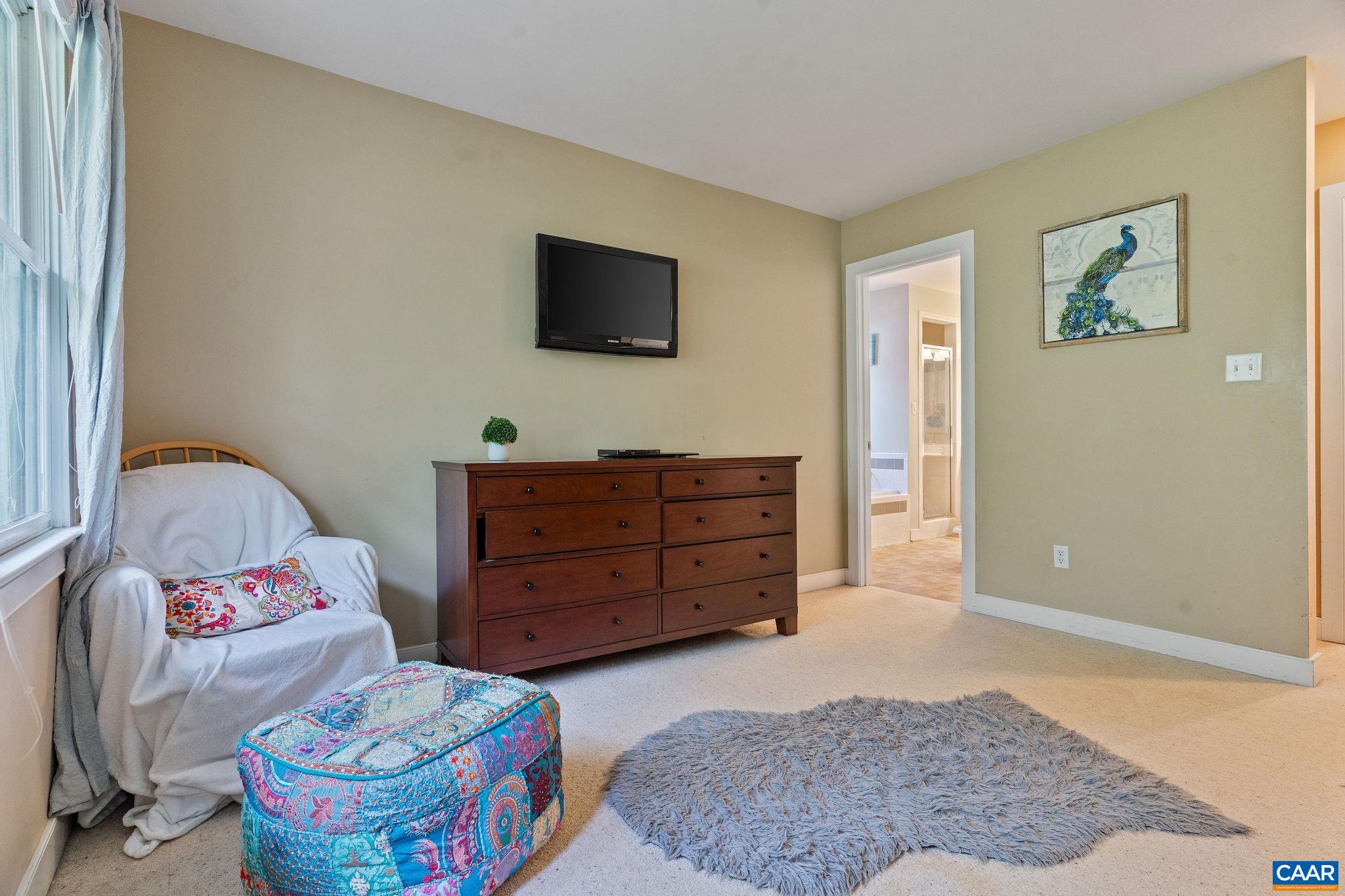 105 KELSEY CT