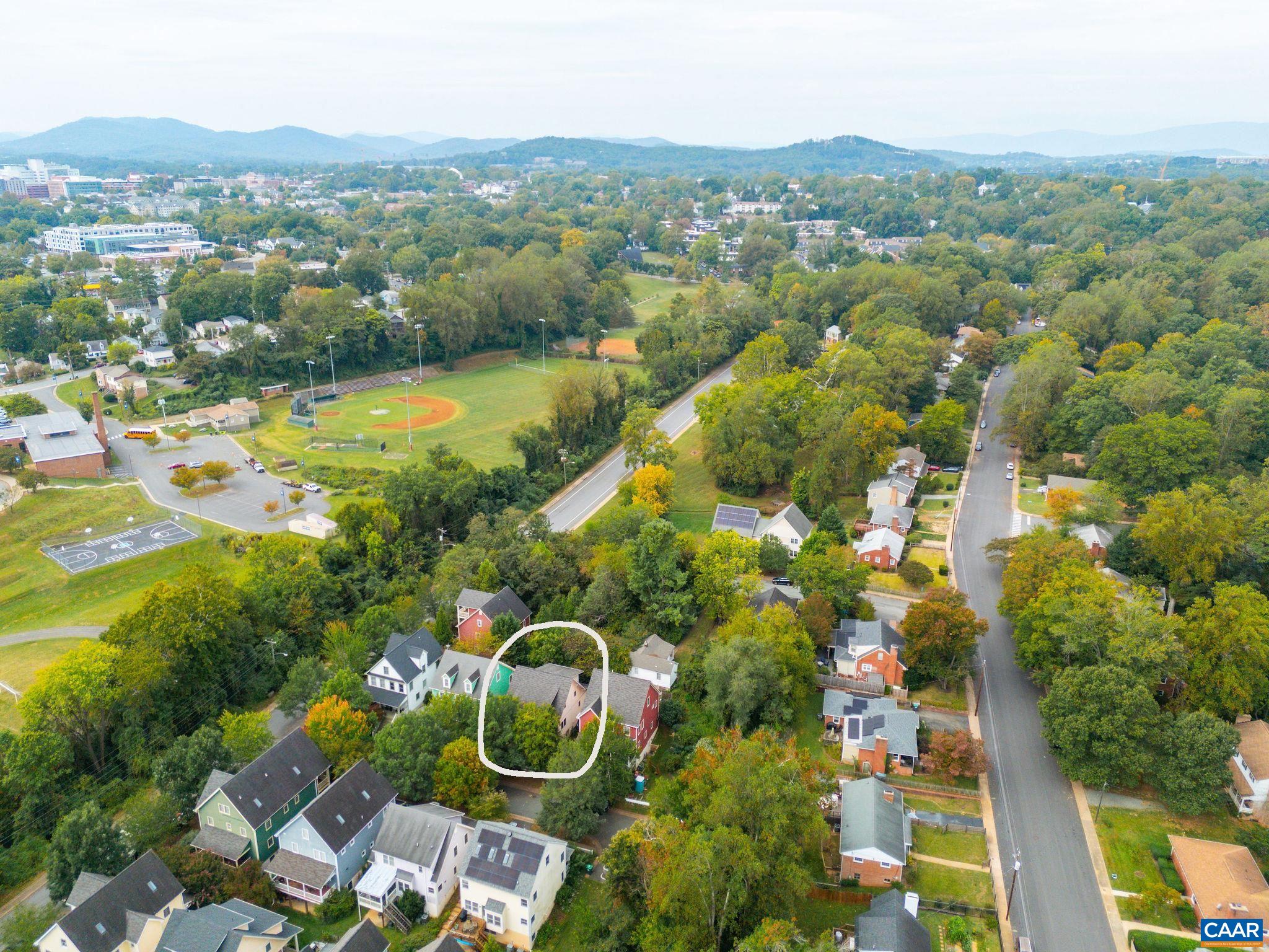 105 KELSEY CT