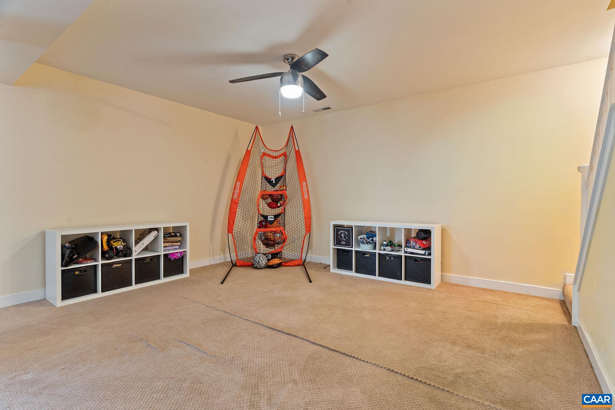 105 KELSEY CT