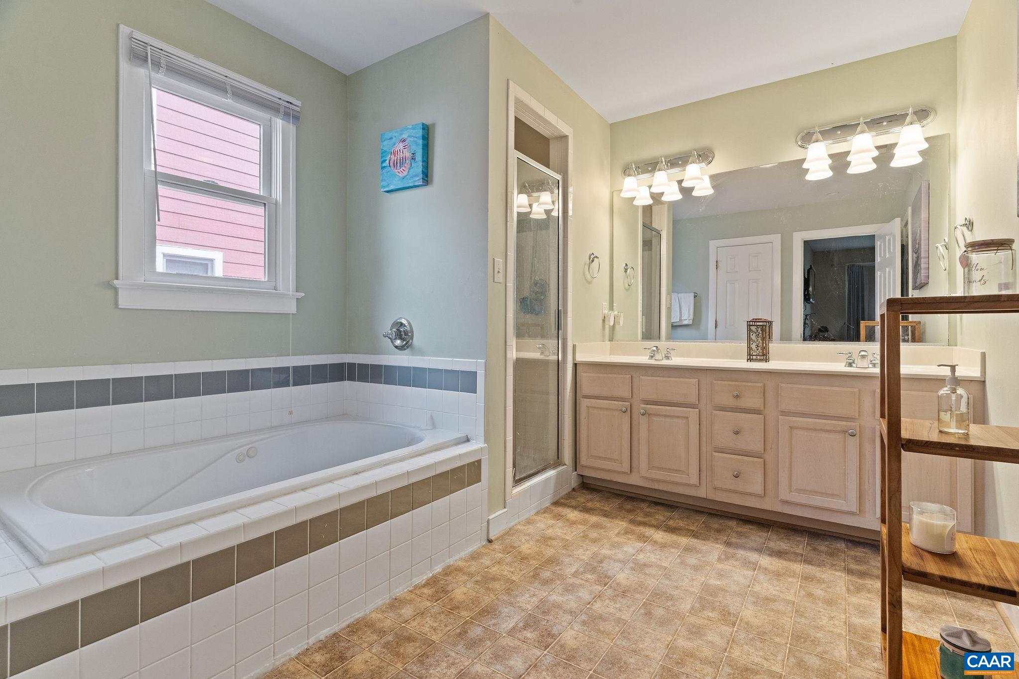 105 KELSEY CT