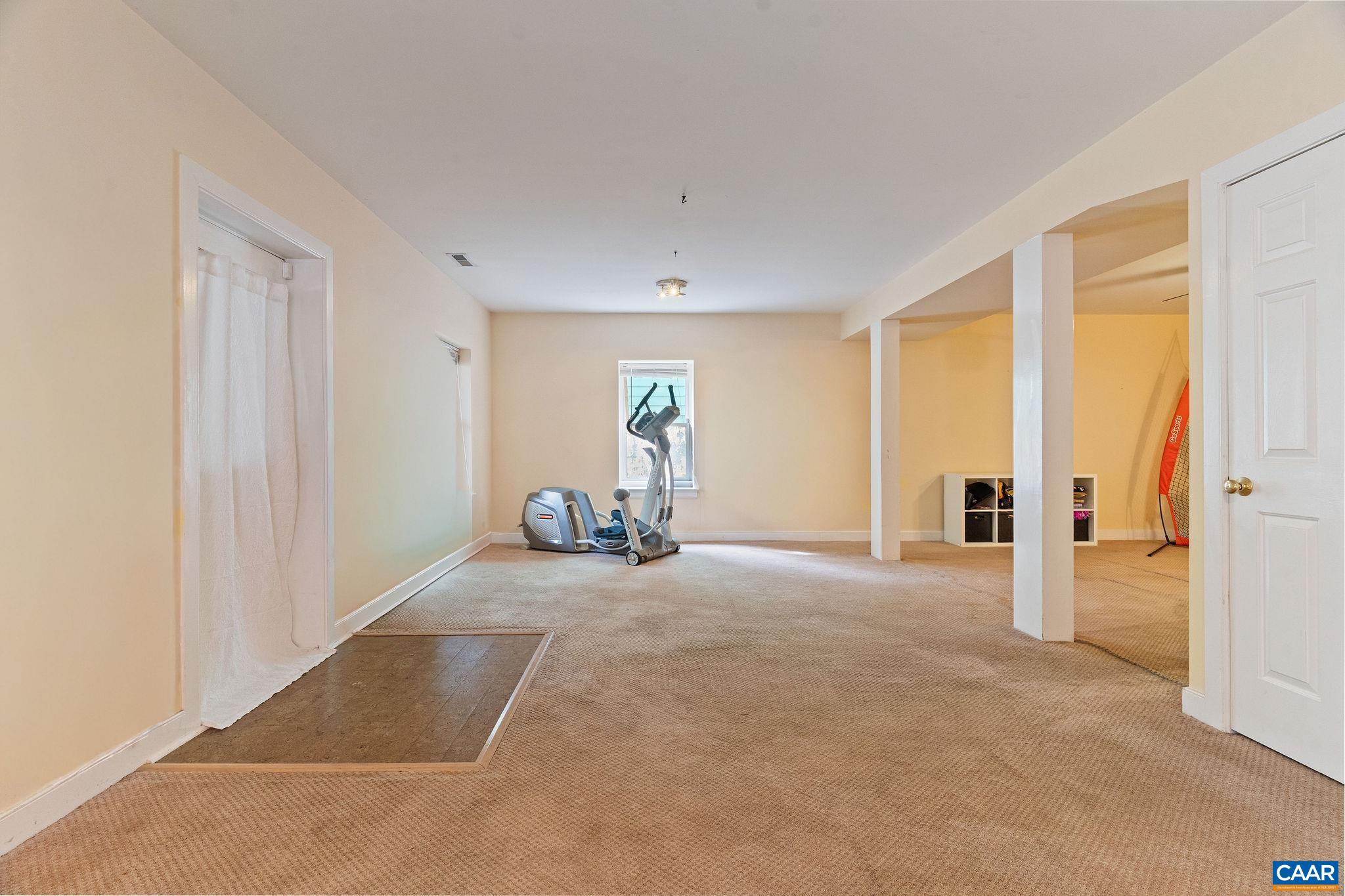 105 KELSEY CT