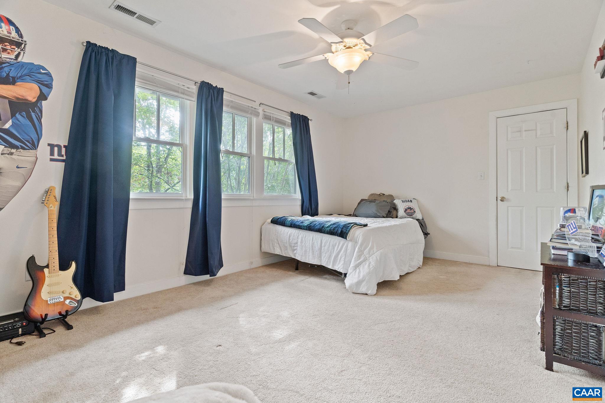 105 KELSEY CT