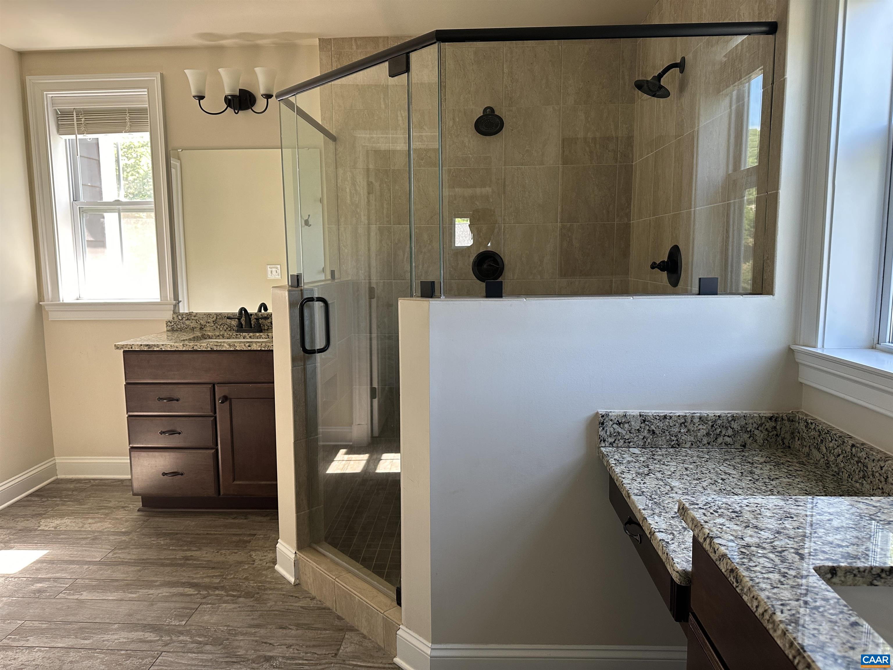 1832 HYLAND CREEK DR