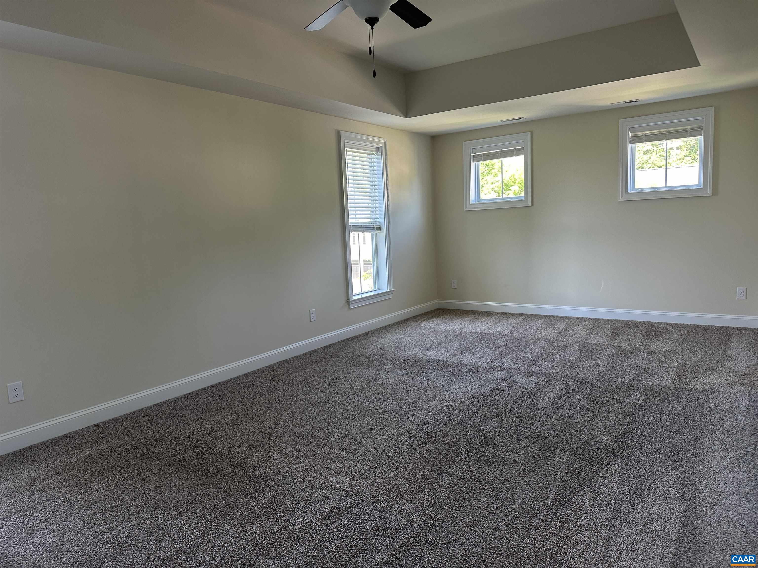 1832 HYLAND CREEK DR