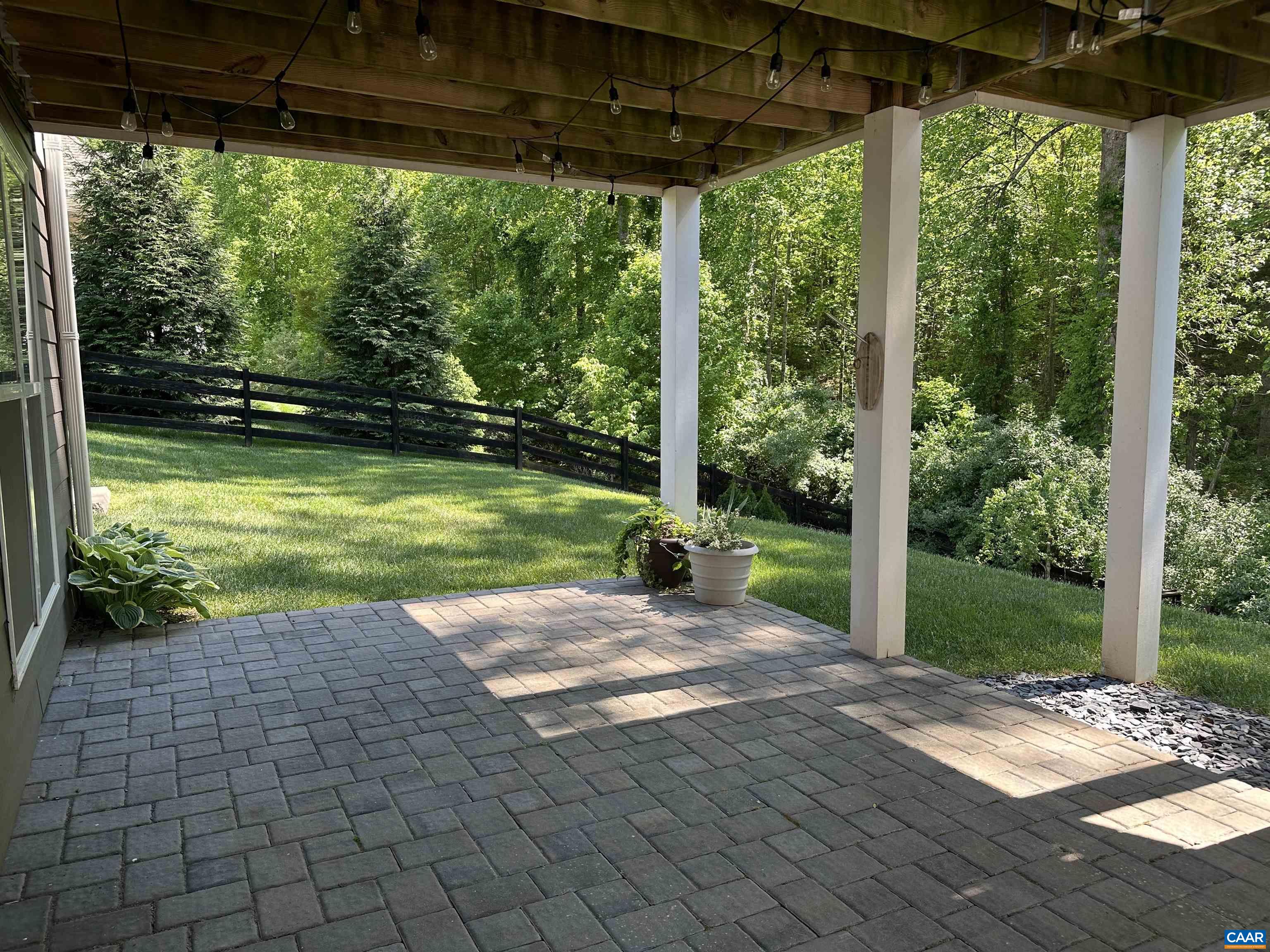 1832 HYLAND CREEK DR