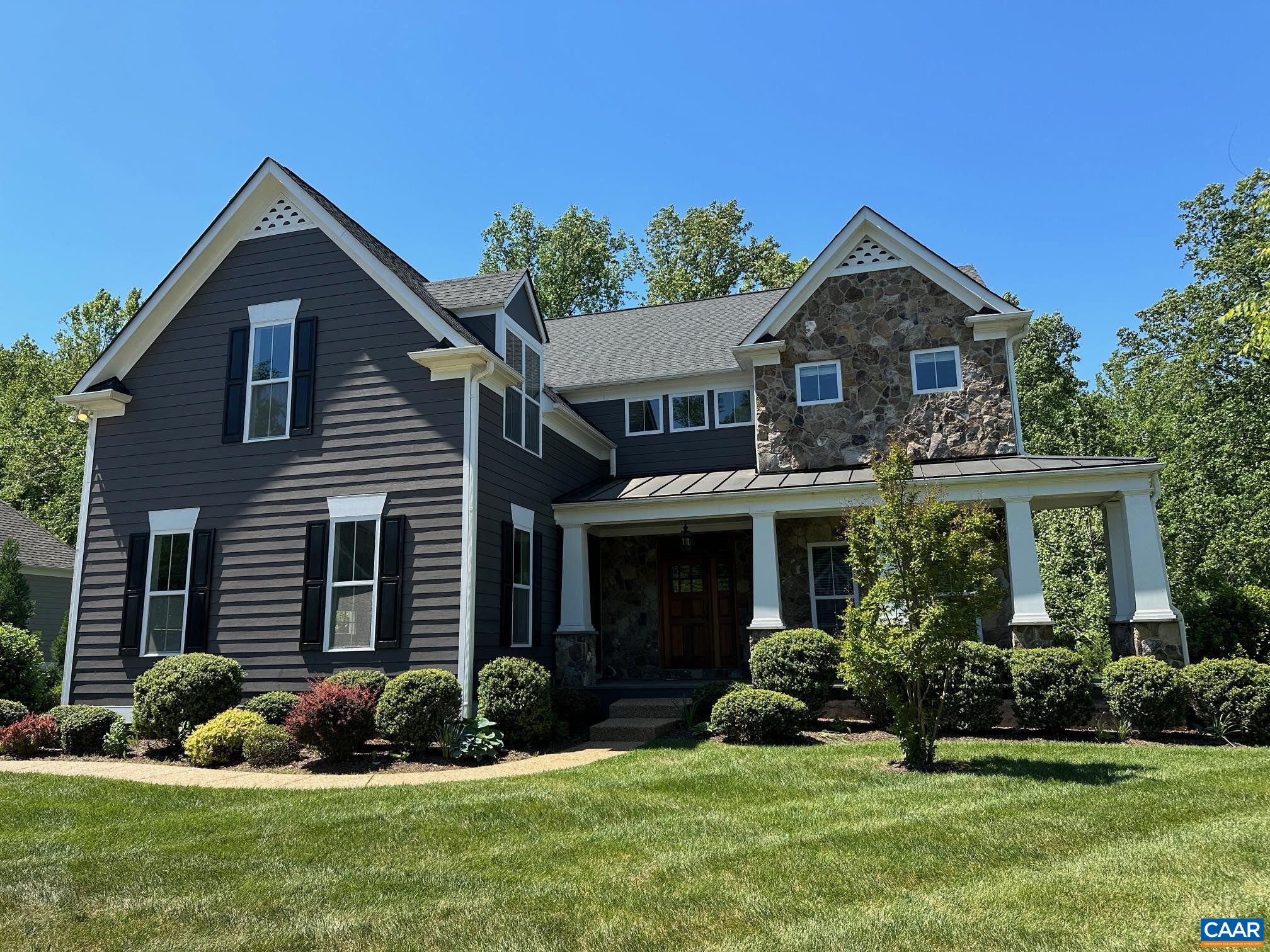 1832 HYLAND CREEK DR