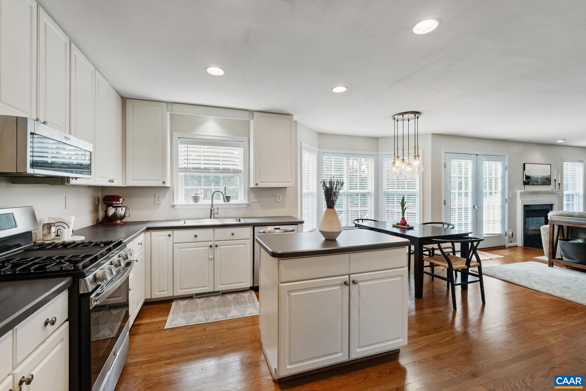 1177 RIVER CHASE RDG