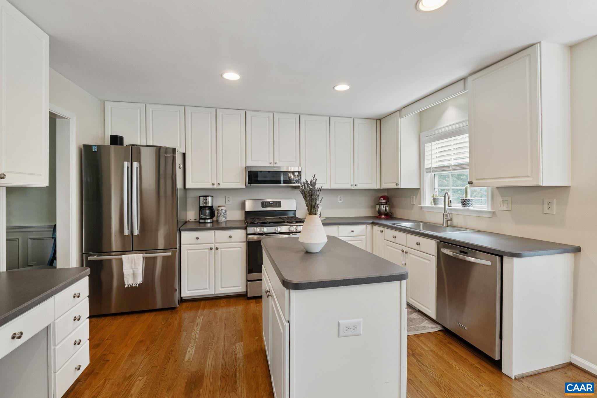 1177 RIVER CHASE RDG