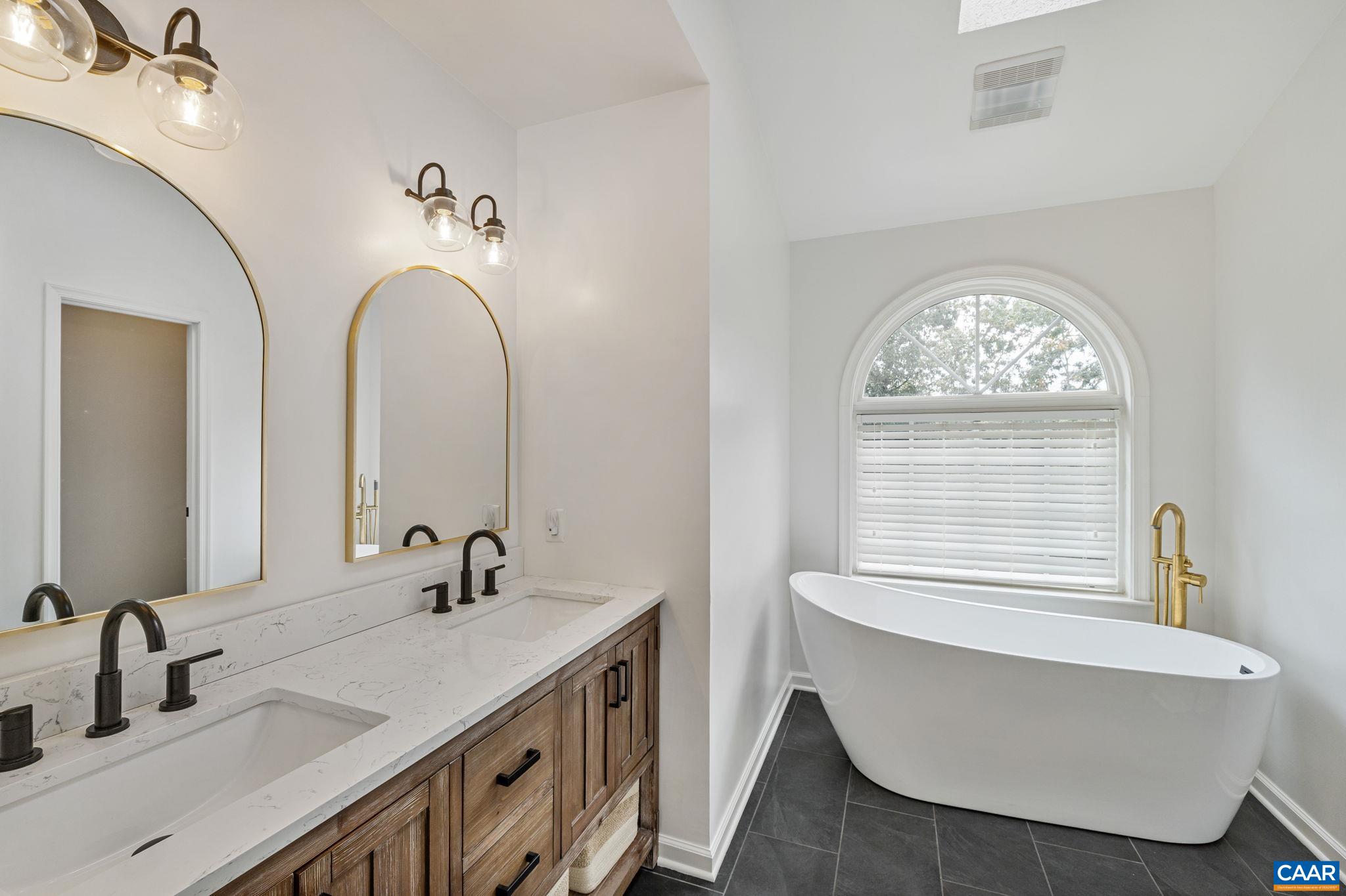 1177 RIVER CHASE RDG