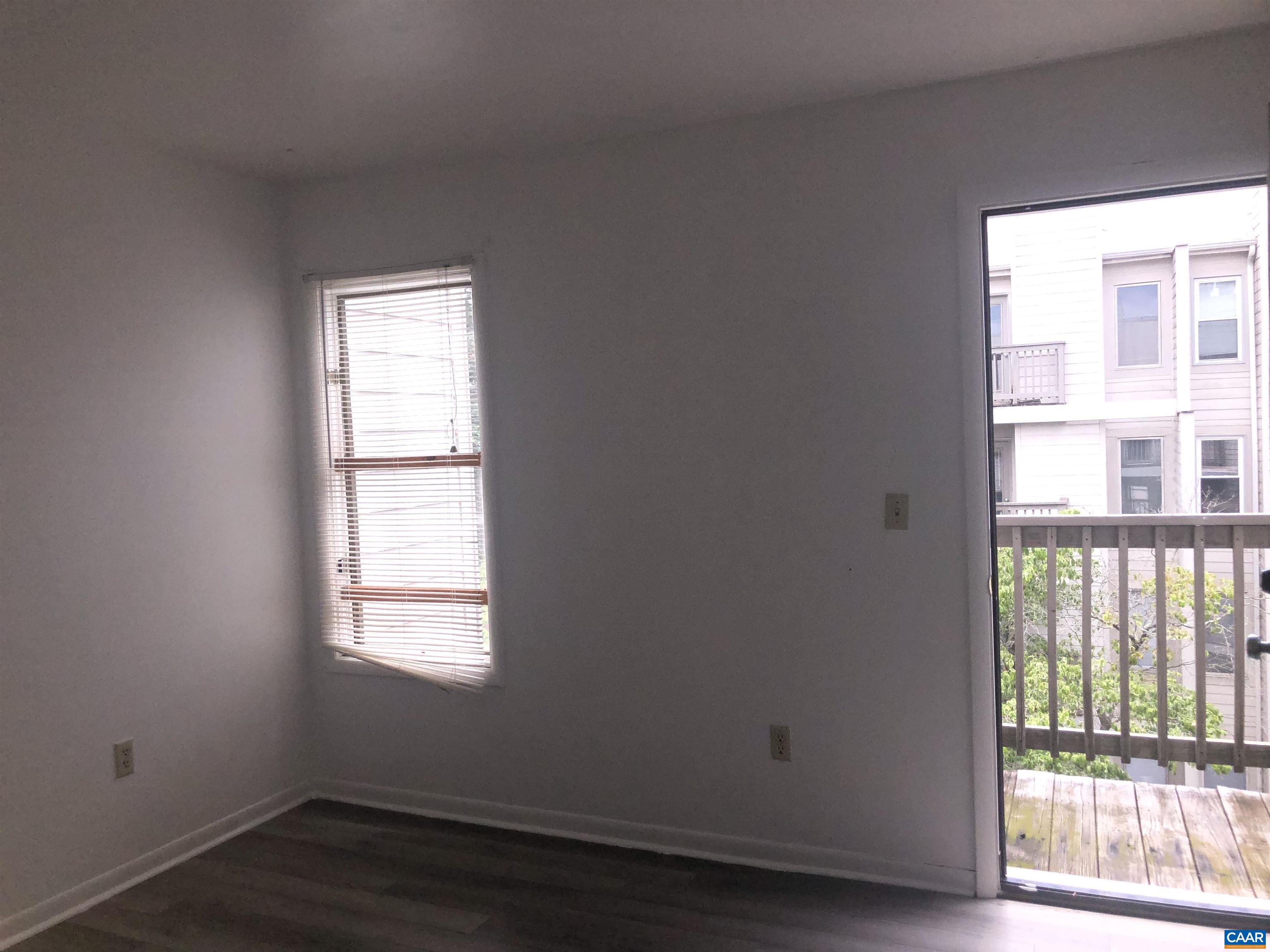 1307 WERTLAND ST Unit: c8