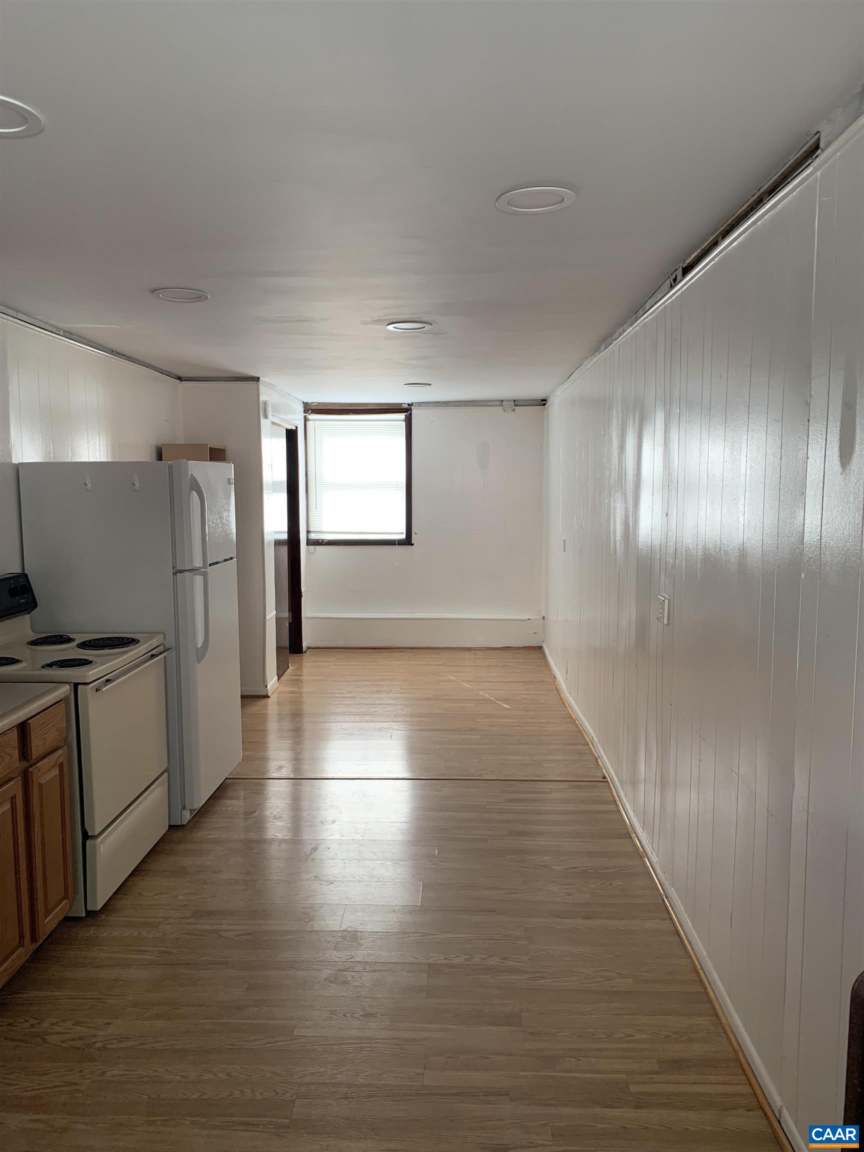 165 MADISON LN Unit: f