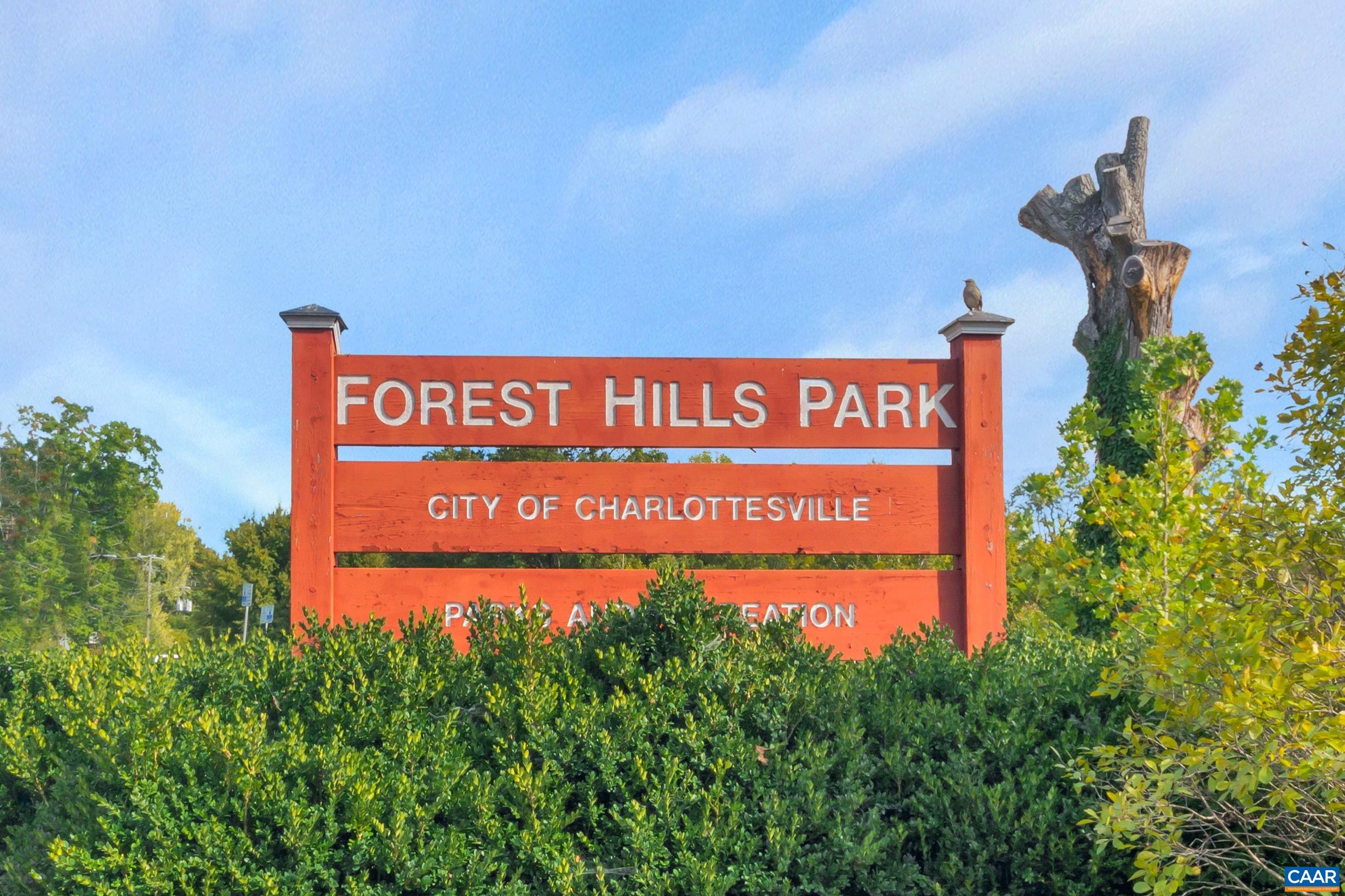 1104 FOREST HILLS AVE