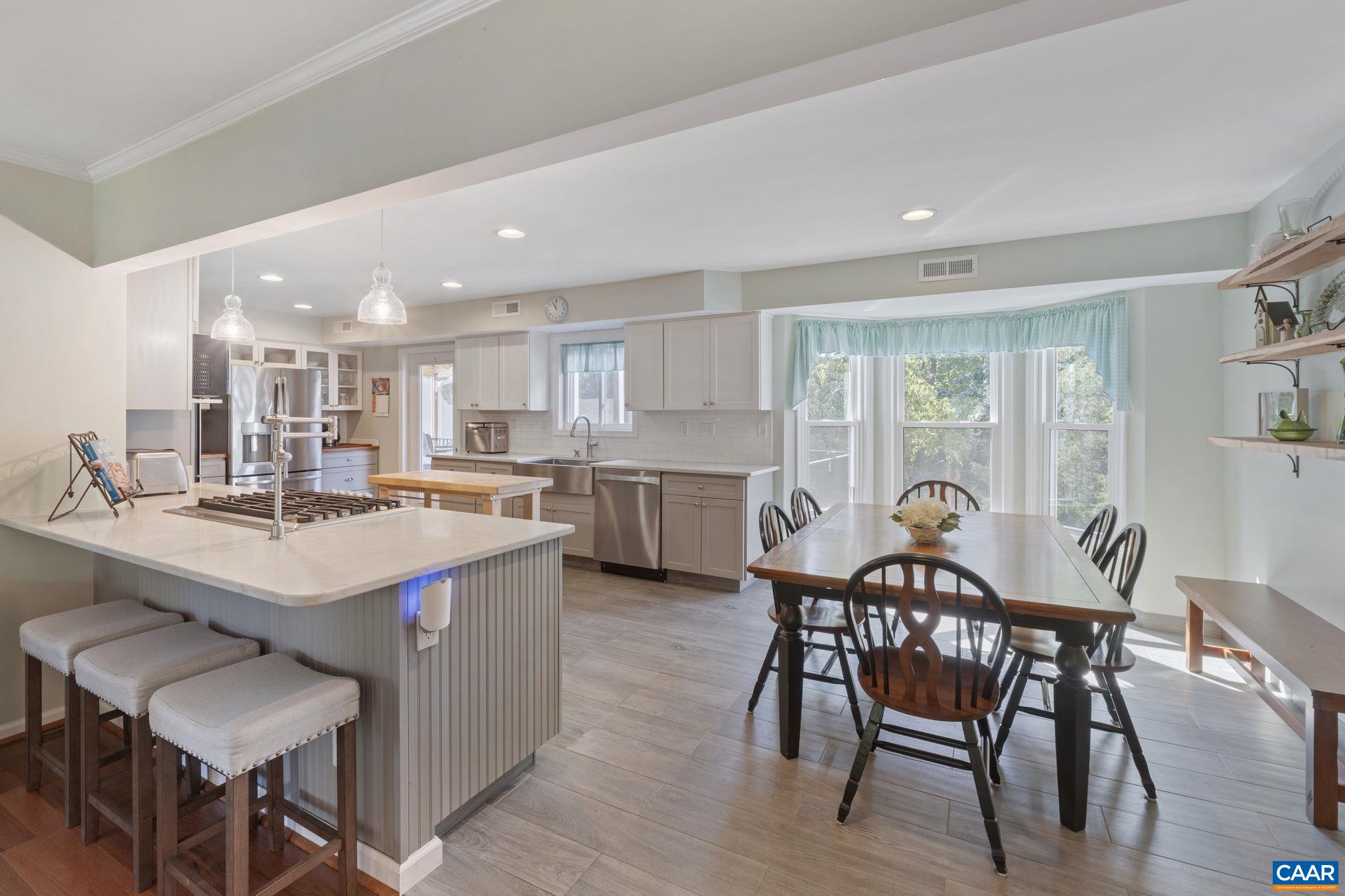 1131 RAINTREE DR