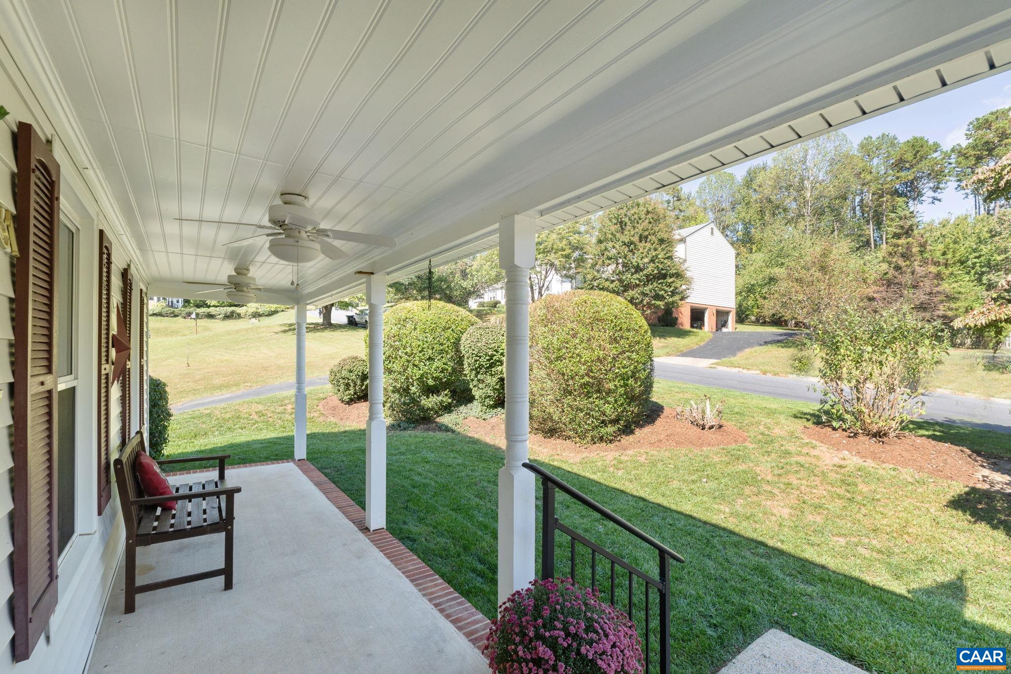1131 RAINTREE DR