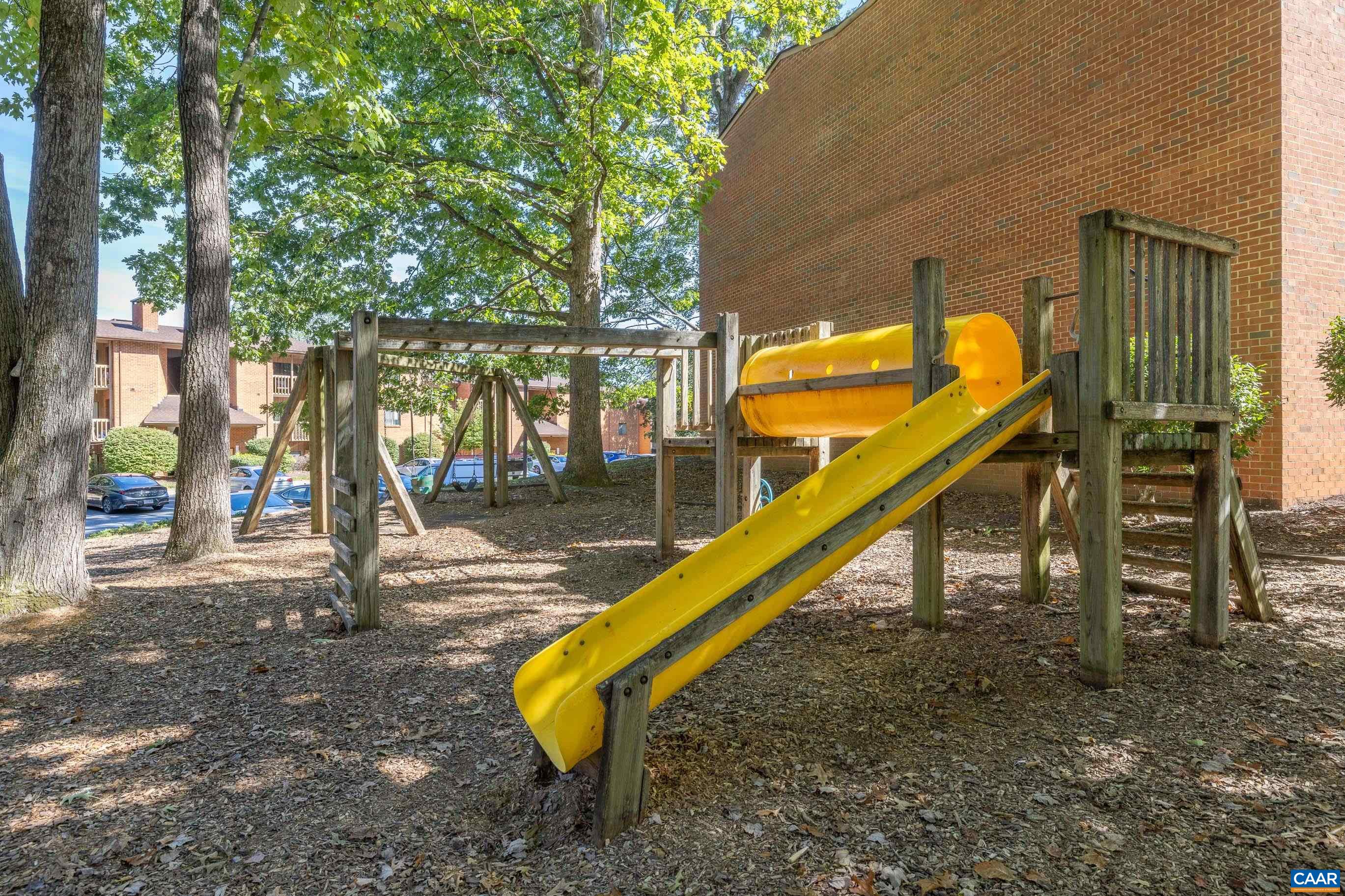 127 TURTLE CREEK RD Unit: 12