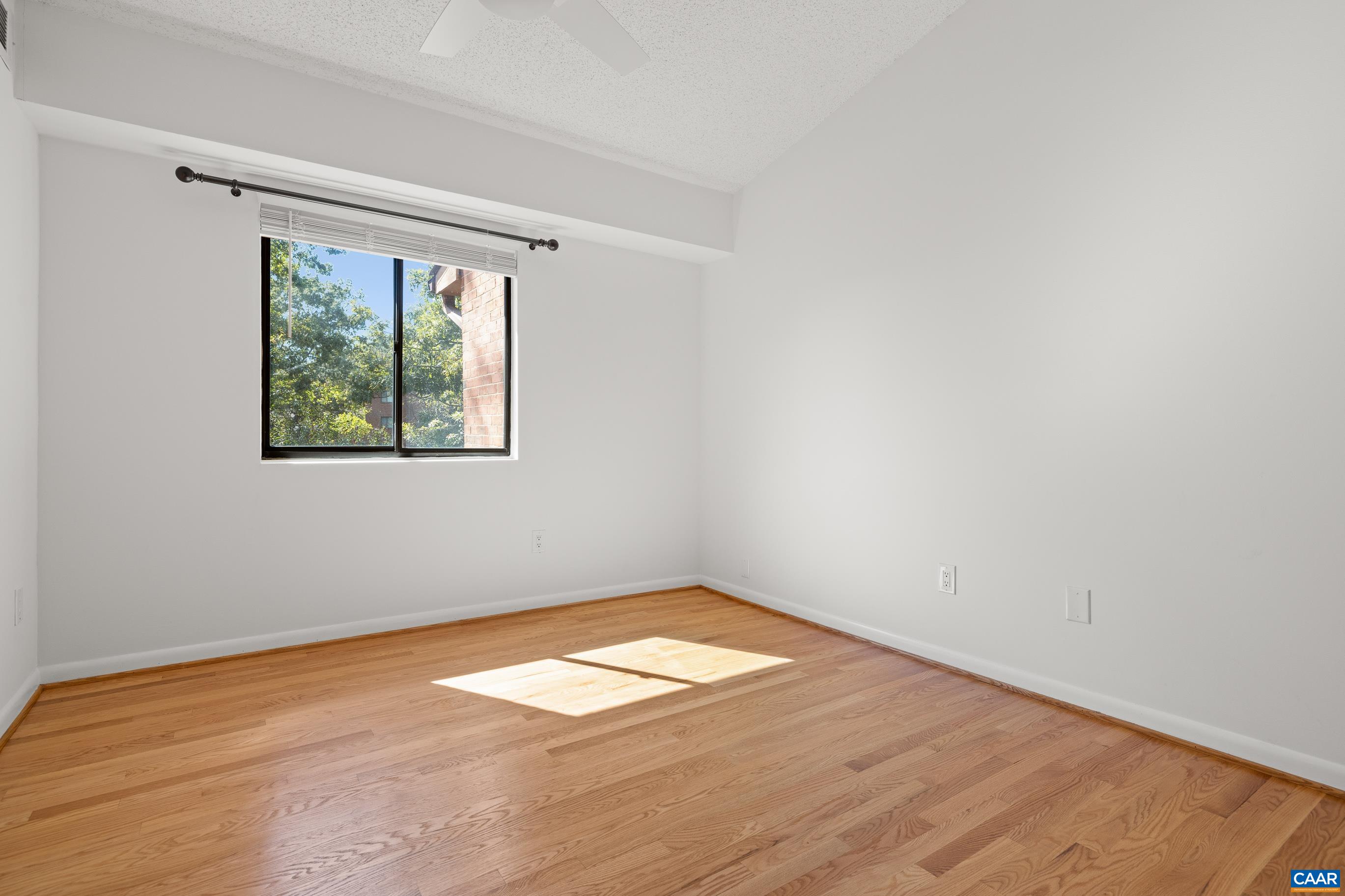 127 TURTLE CREEK RD Unit: 12