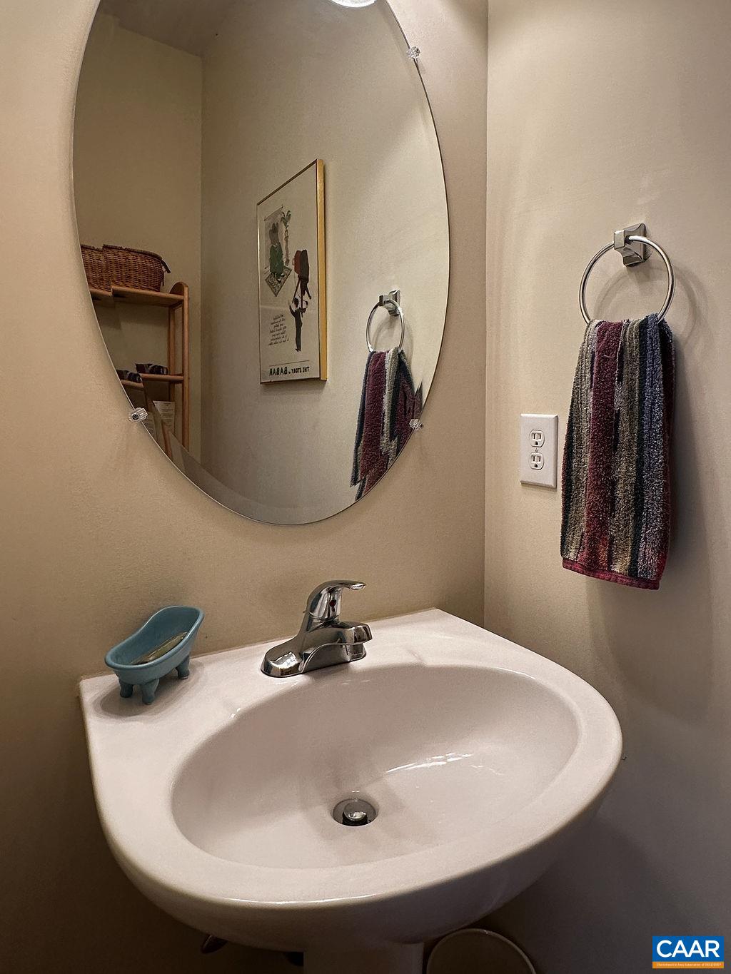 1105 SAINT CHARLES CT