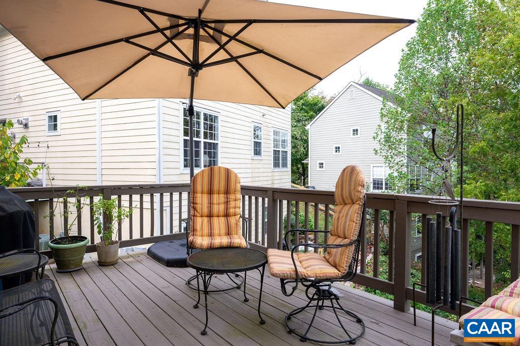 1105 SAINT CHARLES CT