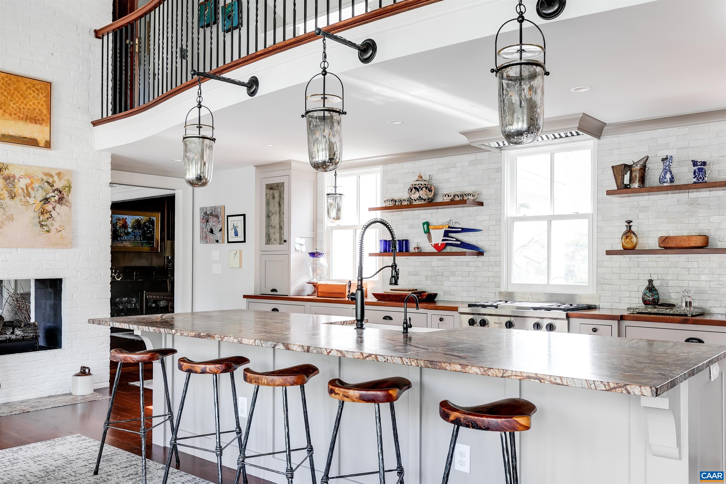 5484 GORDONSVILLE RD