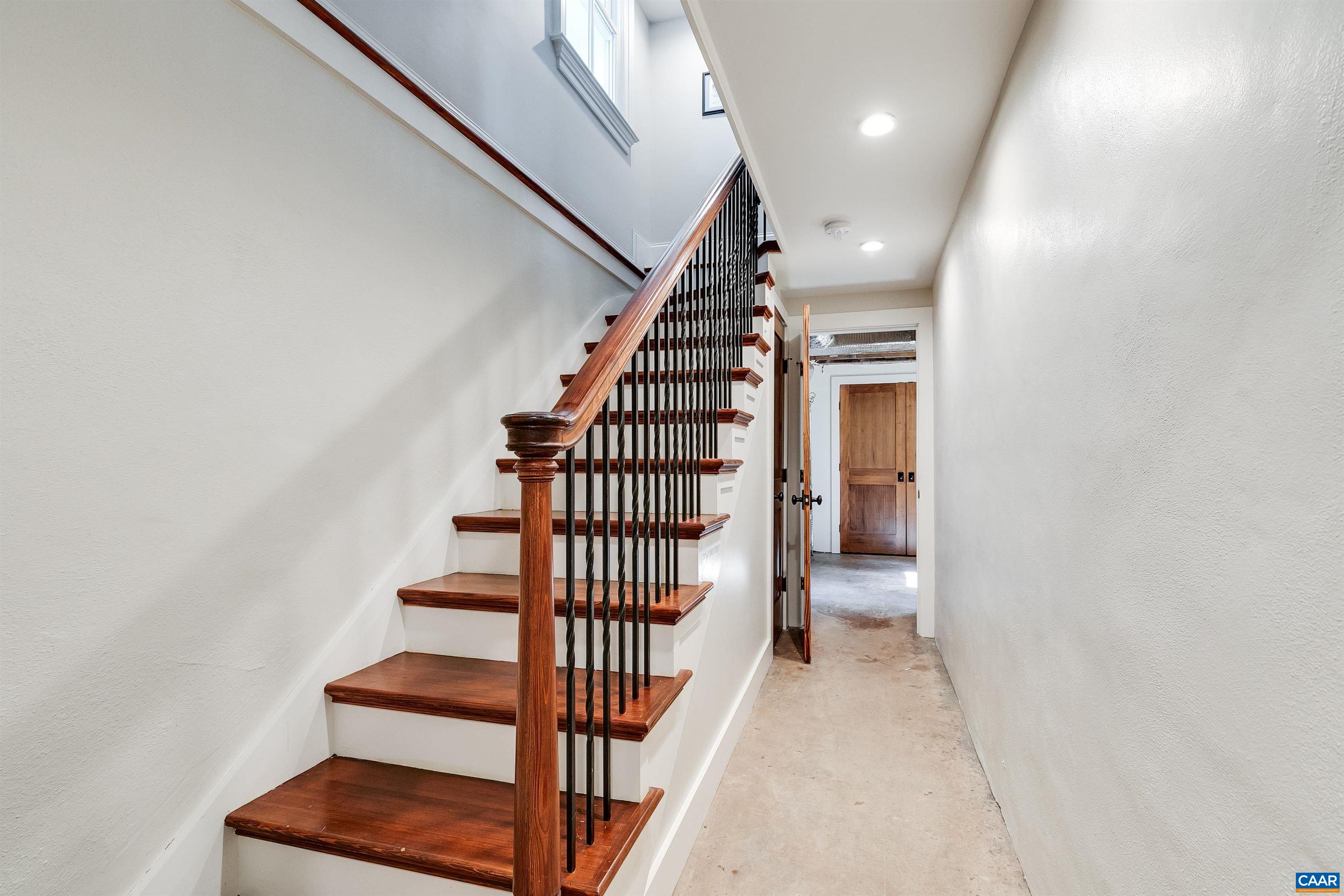 5484 GORDONSVILLE RD