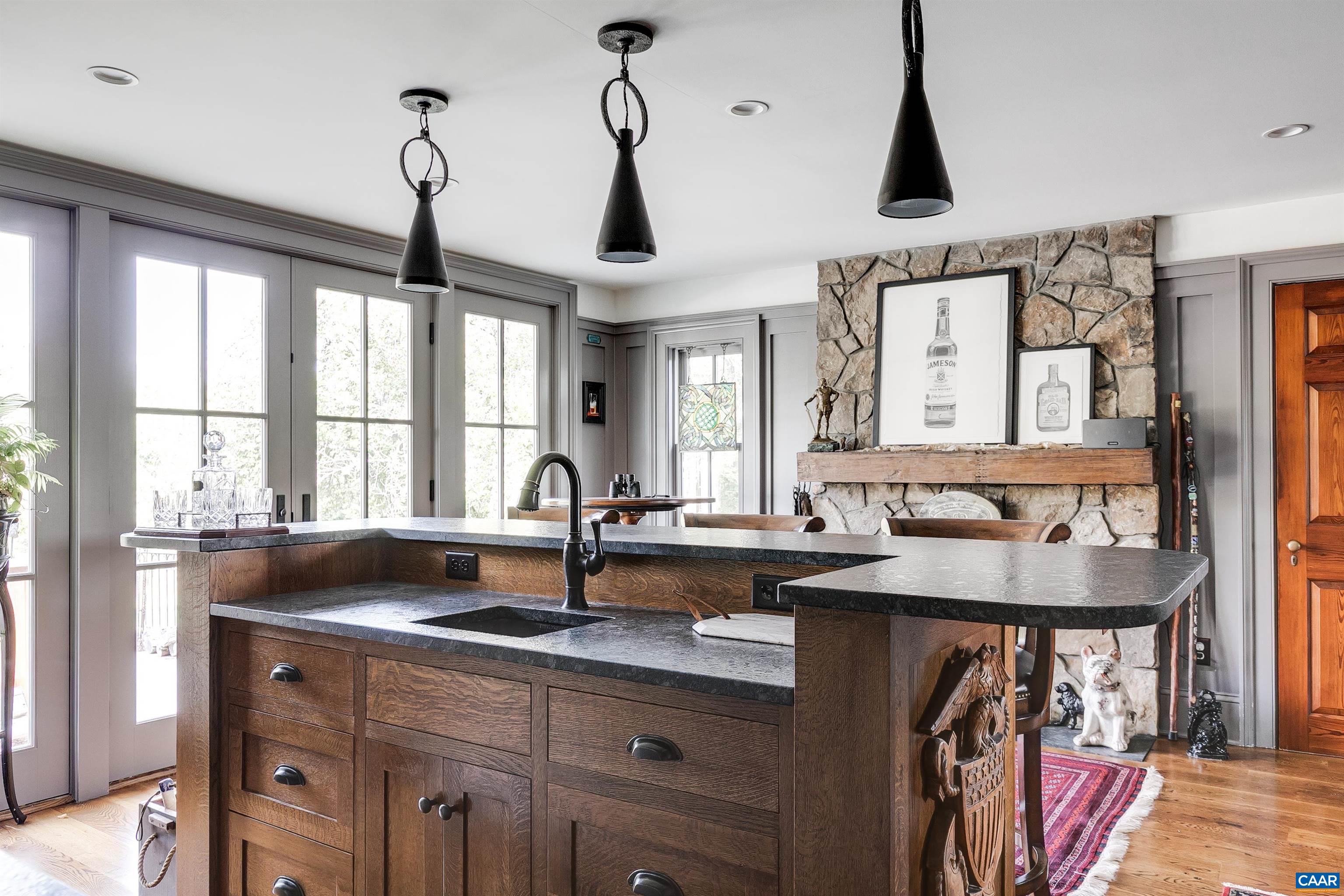 5484 GORDONSVILLE RD