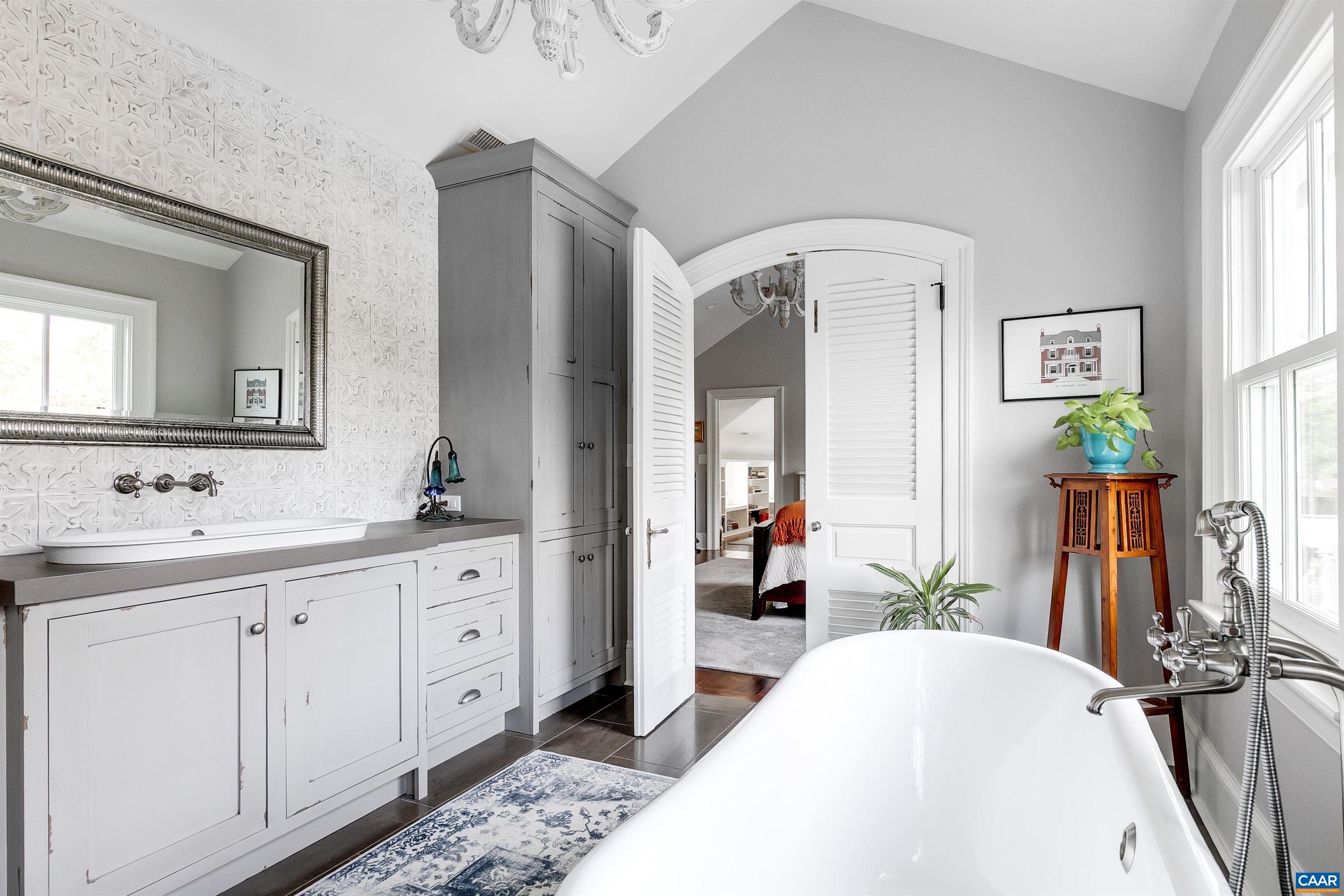 5484 GORDONSVILLE RD