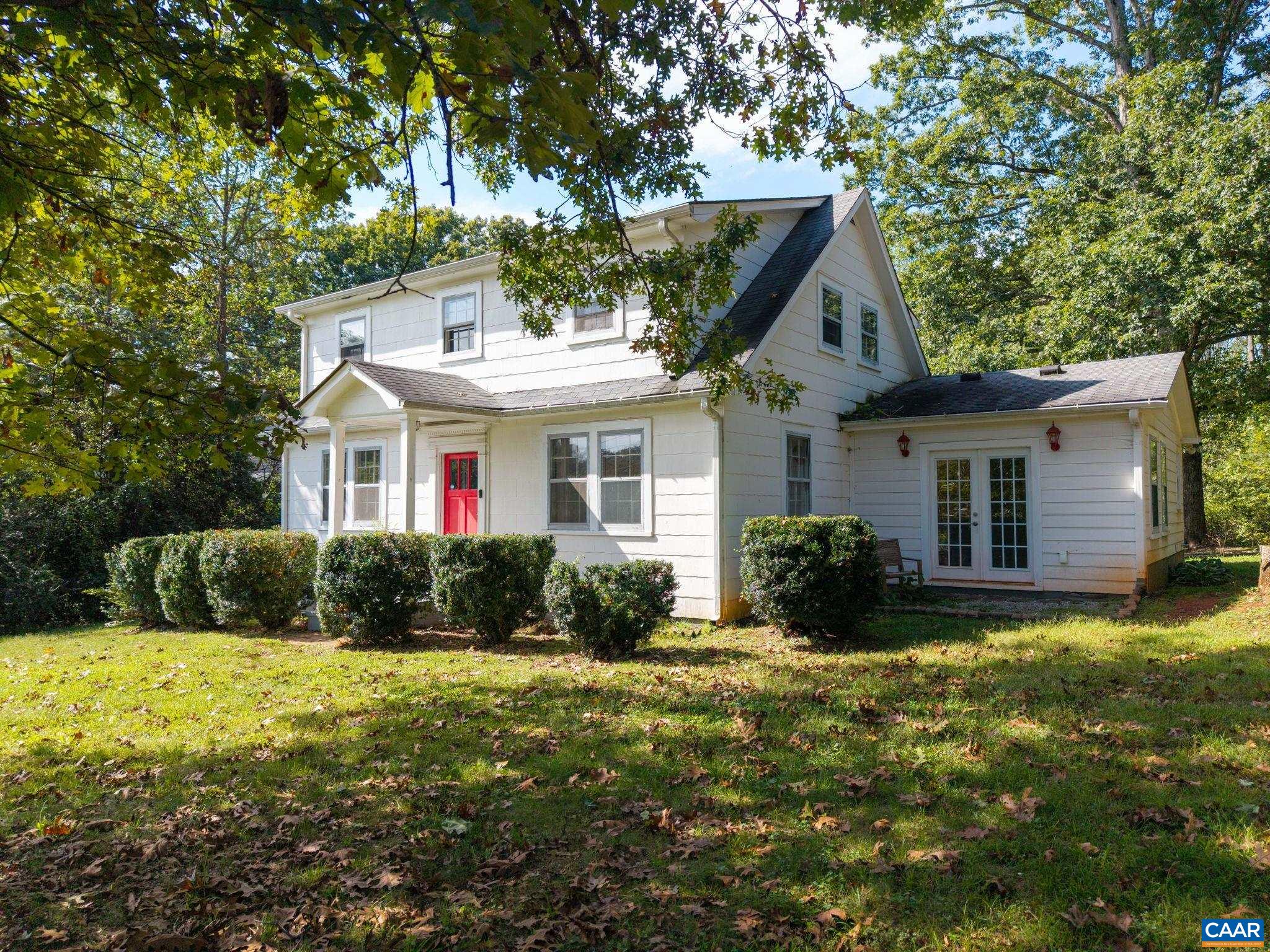 2514 TAYLORS GAP RD