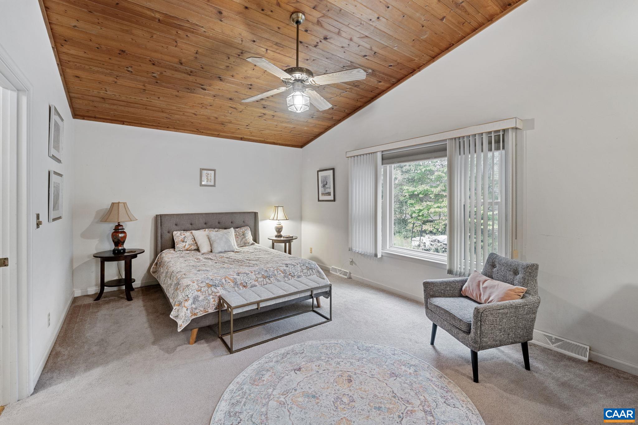 25 LOBLOLLY RD