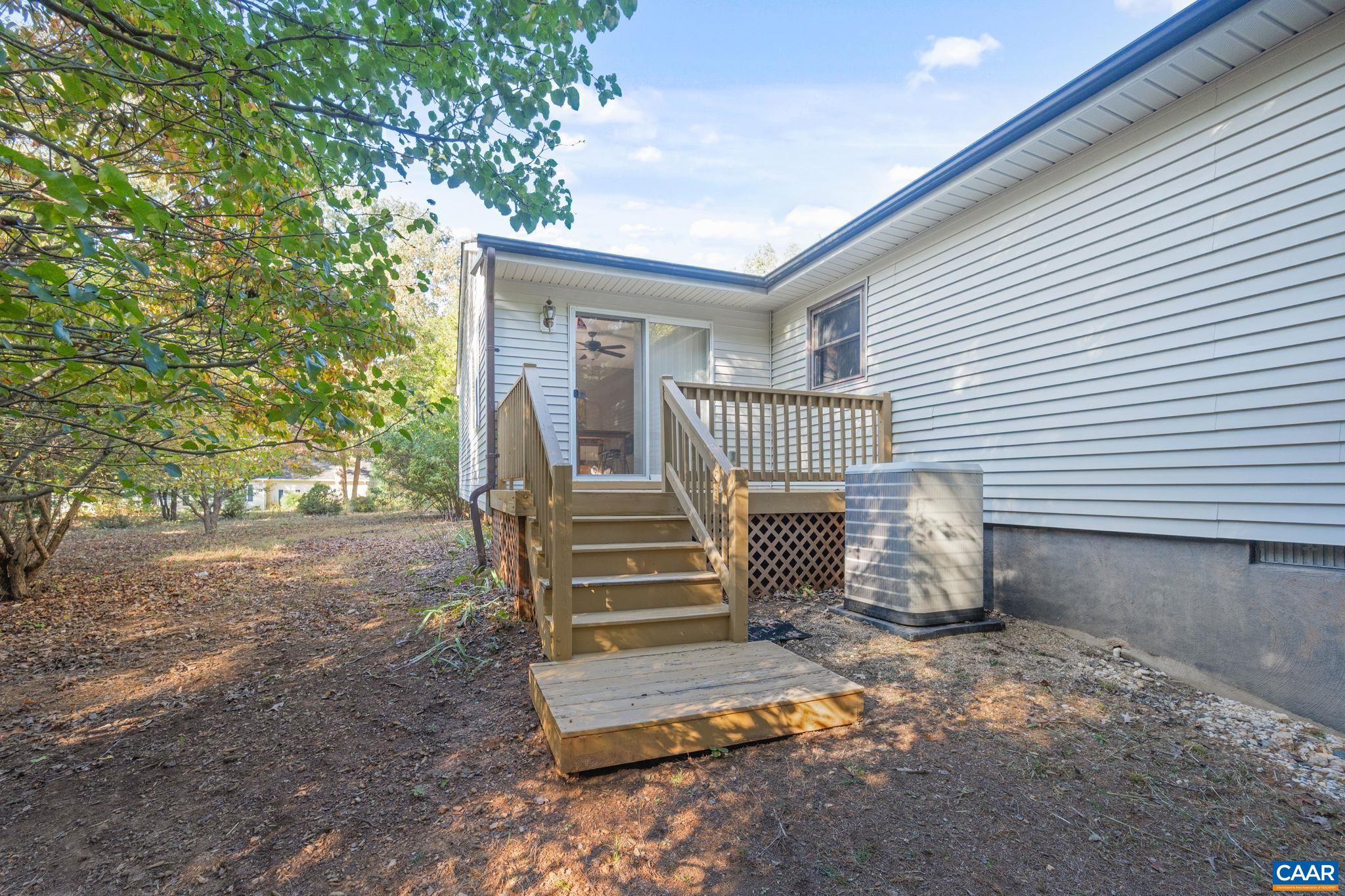 25 LOBLOLLY RD
