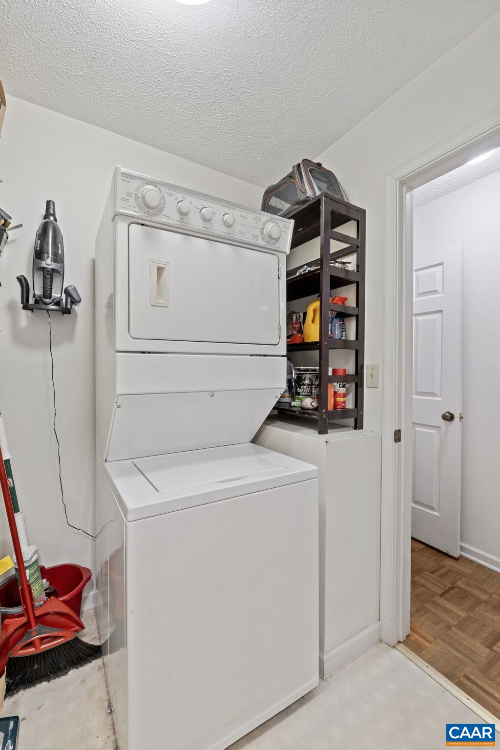 25 LOBLOLLY RD