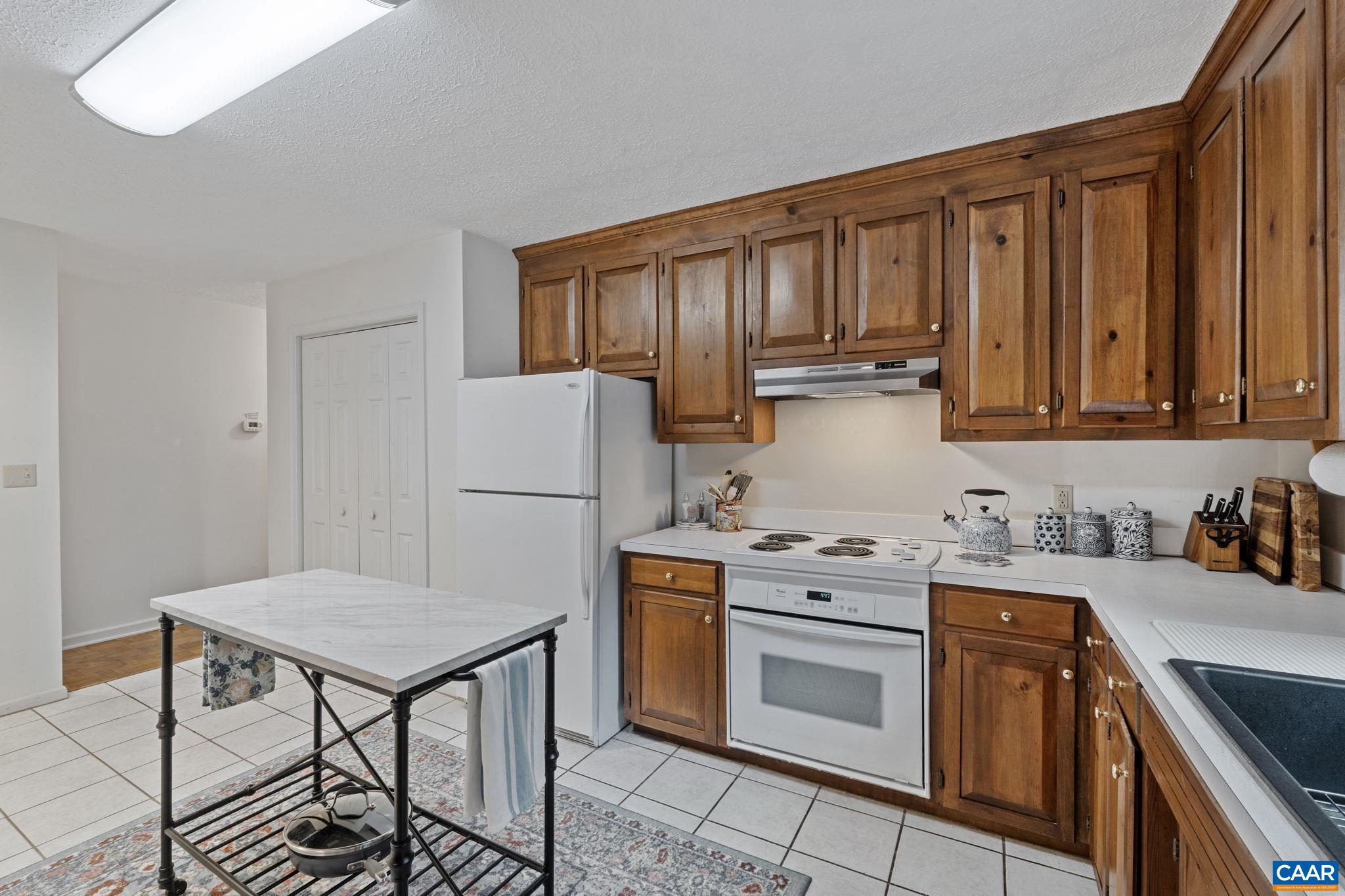 25 LOBLOLLY RD